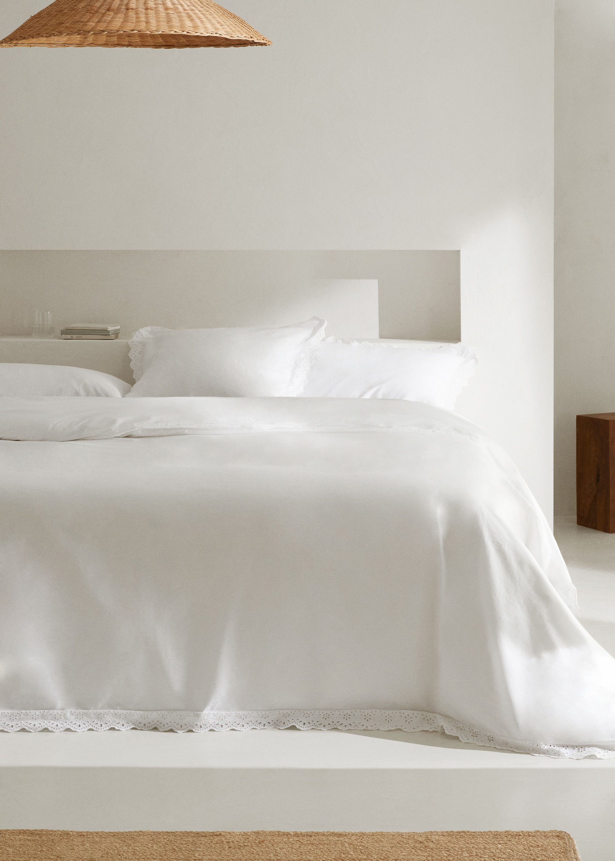 Housse de couette brodée volant Lit 135/140 cm - Plan général