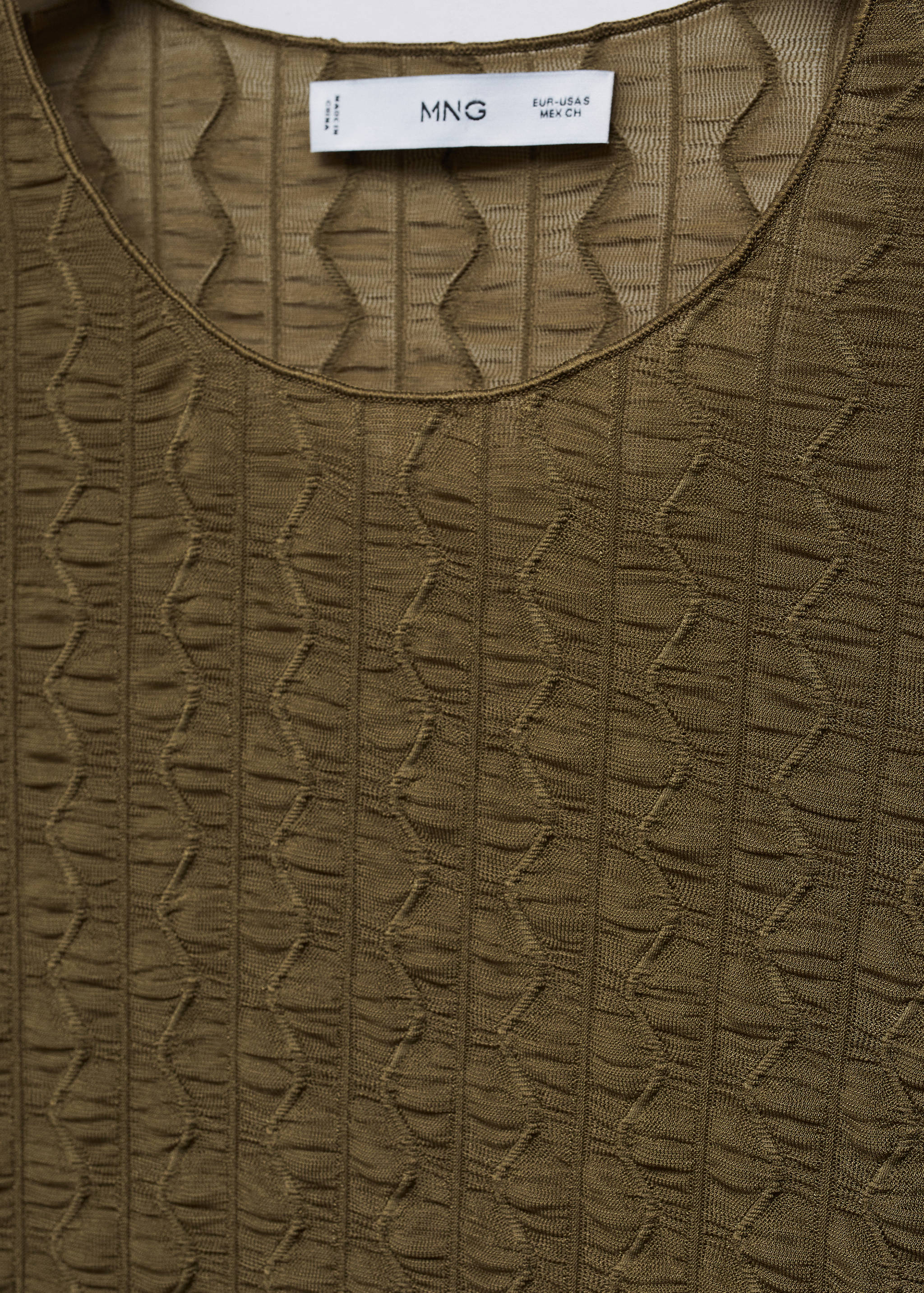 Langärmliges T-Shirt mit Raffdetails - Detail des Artikels 8