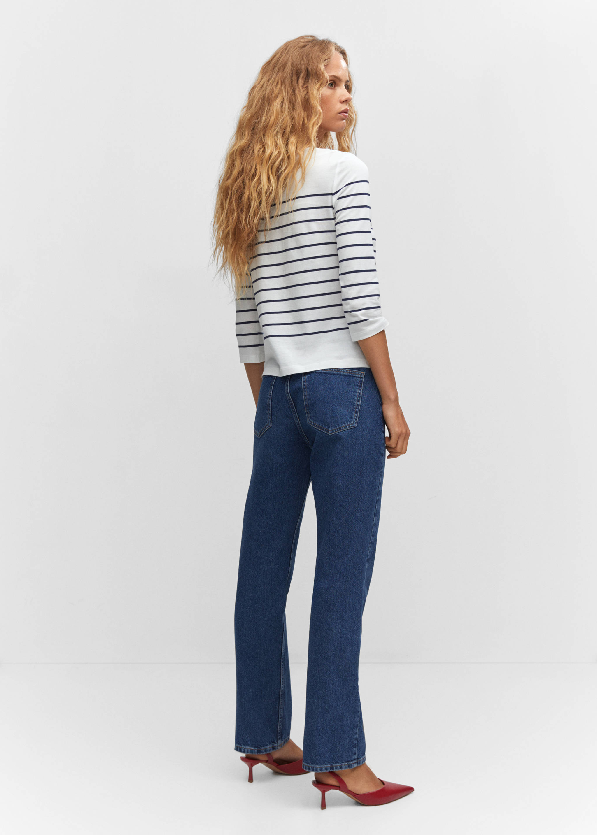 Koszulka w paski z dekoltem w łódkę - Tylna strona artykułu