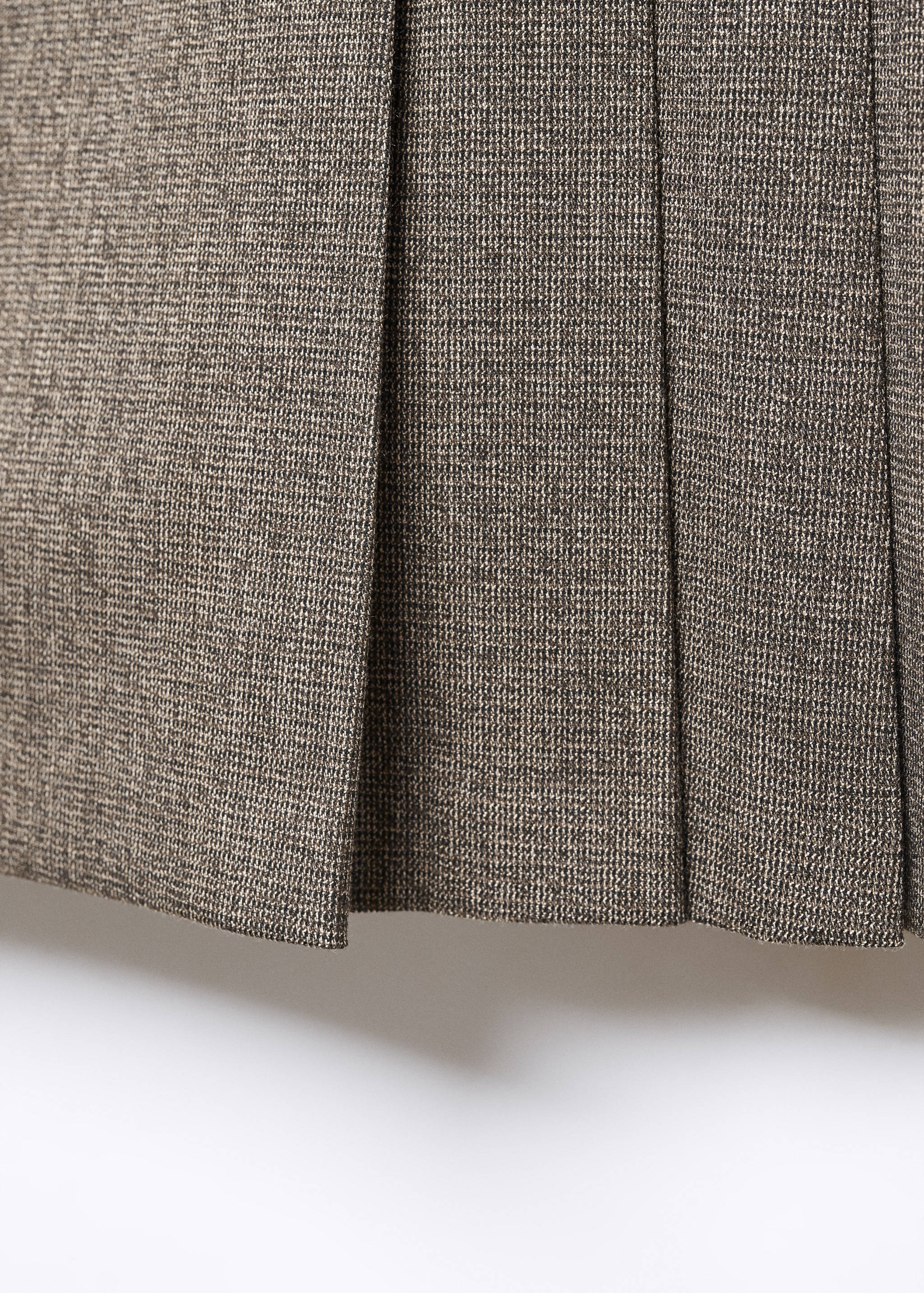 Veckad minikjol - Detaljer om artikeln 8