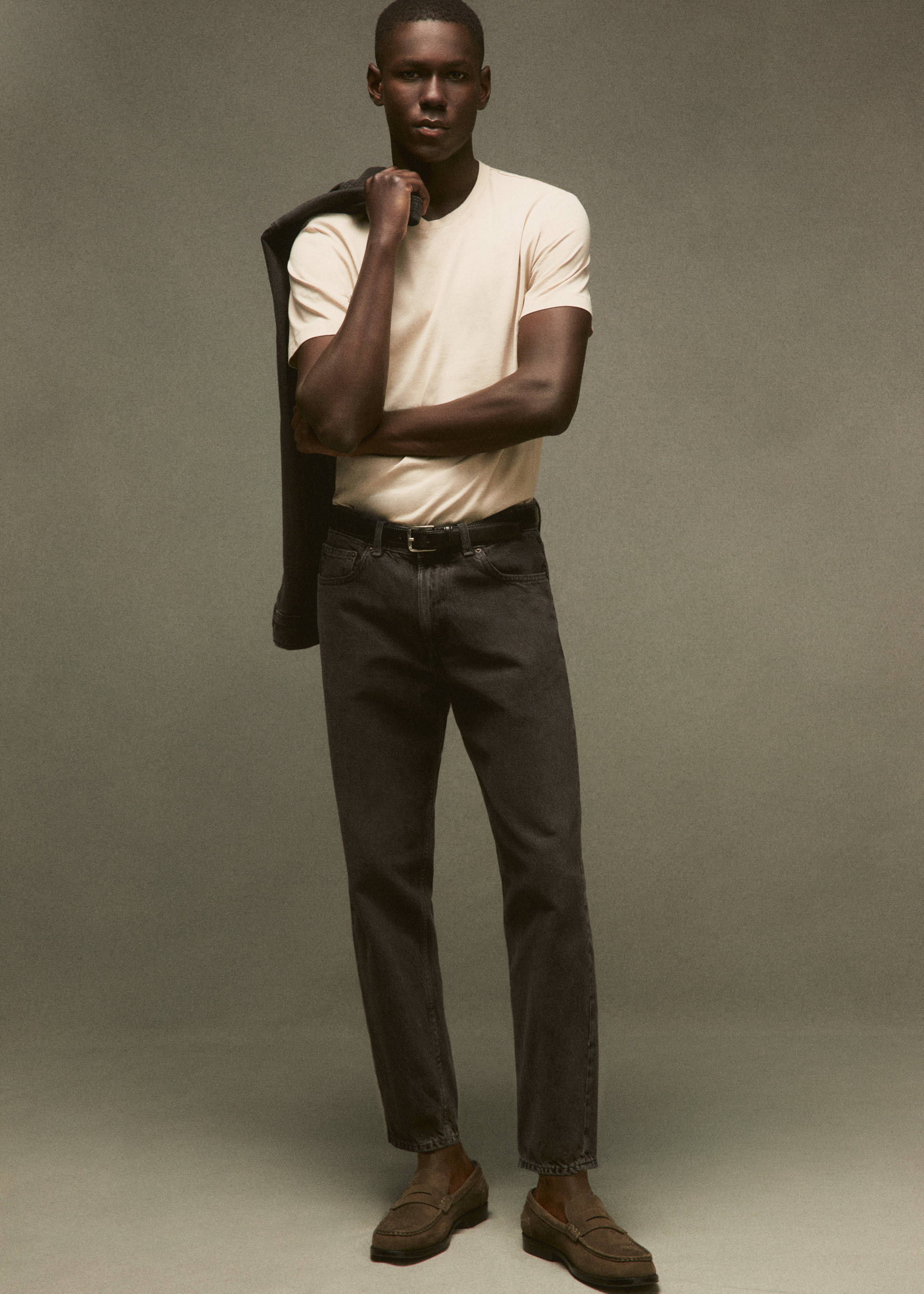 Dark-wash tapered-fit jeans - Details of the article 6