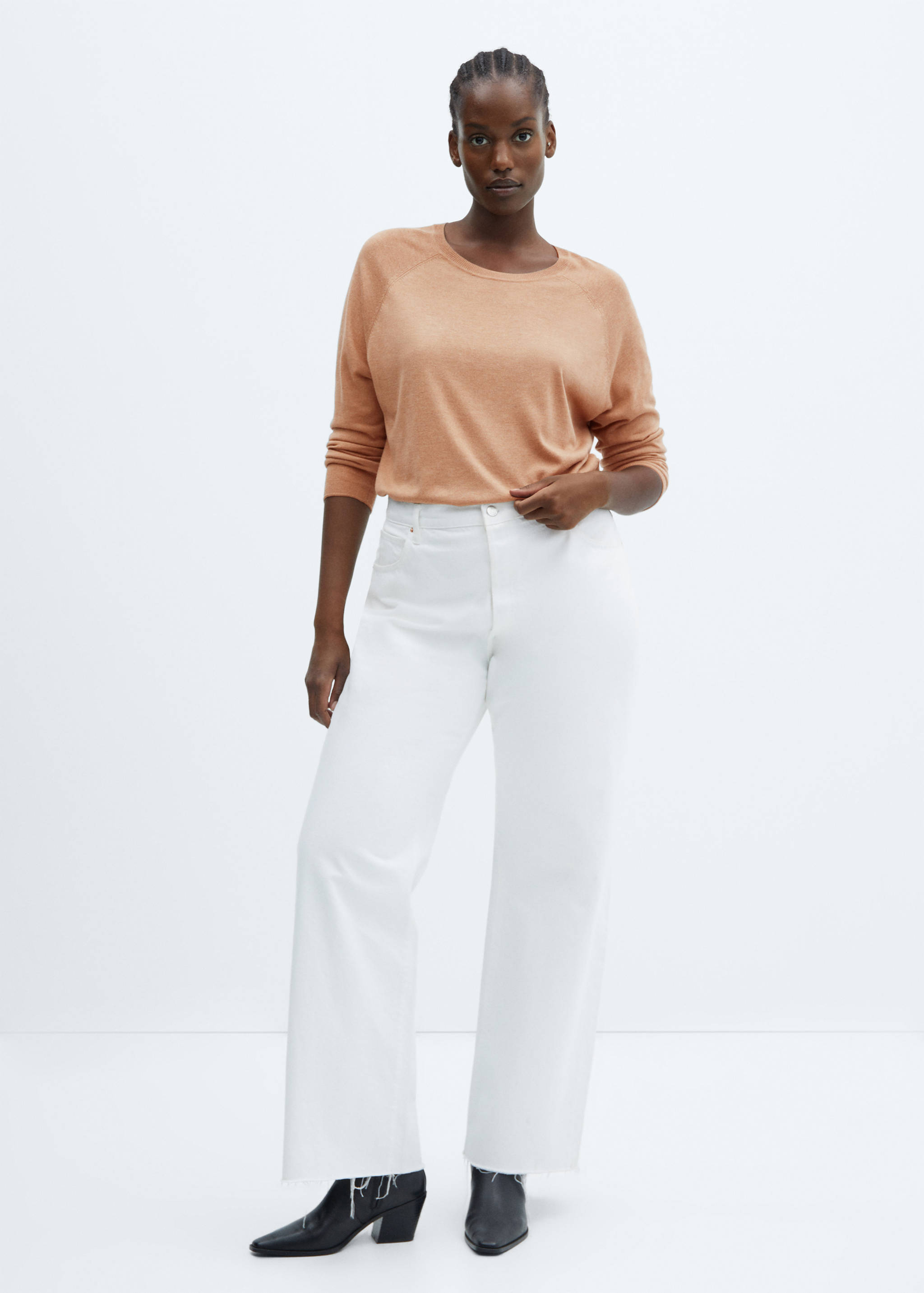 Fine-knit crew-neck sweater - Details of the article 3