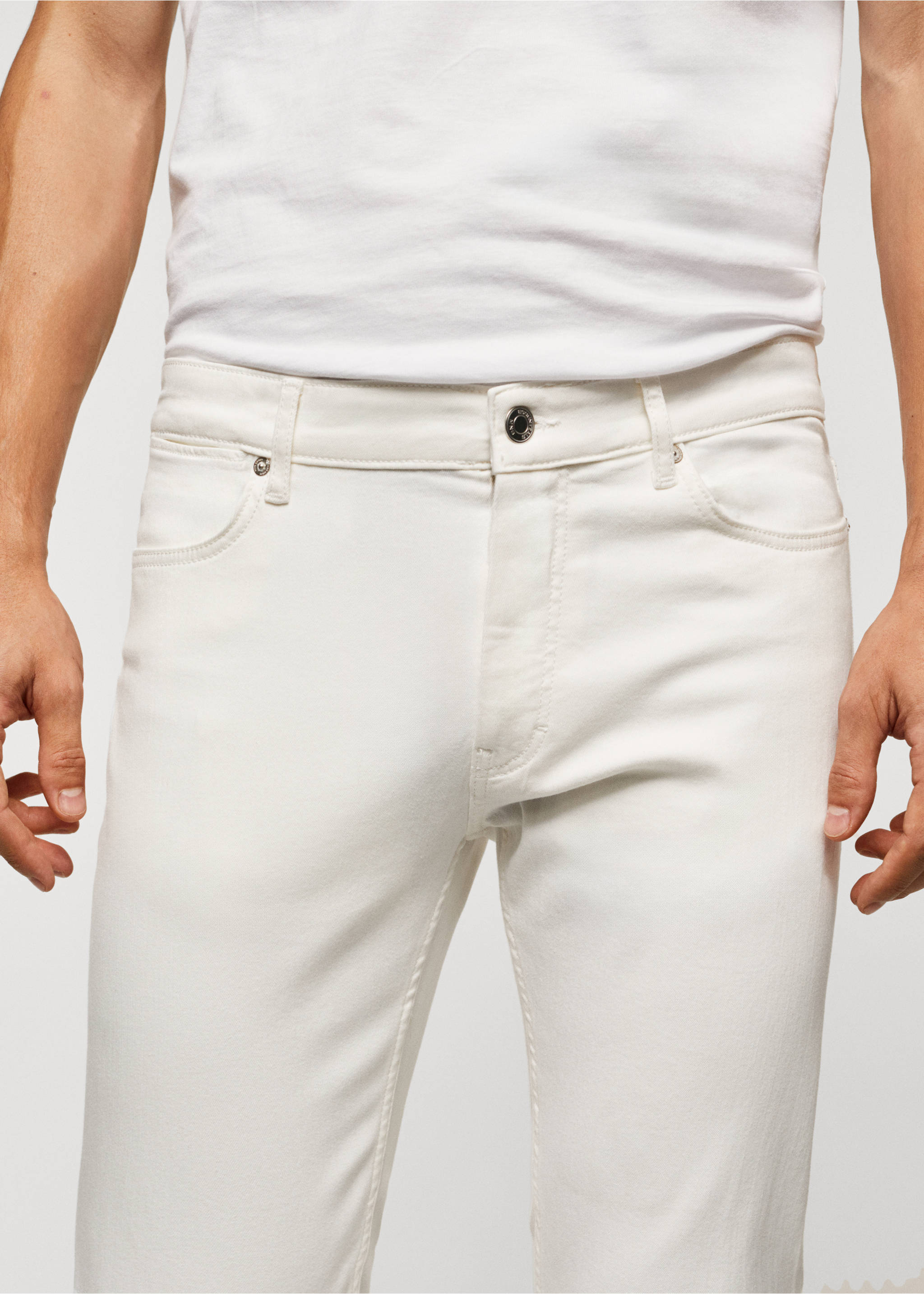 Jeans Patrick slim fit Ultra Soft Touch - Detalle del artículo 1, Blanco roto. Ref: 57034422-00.