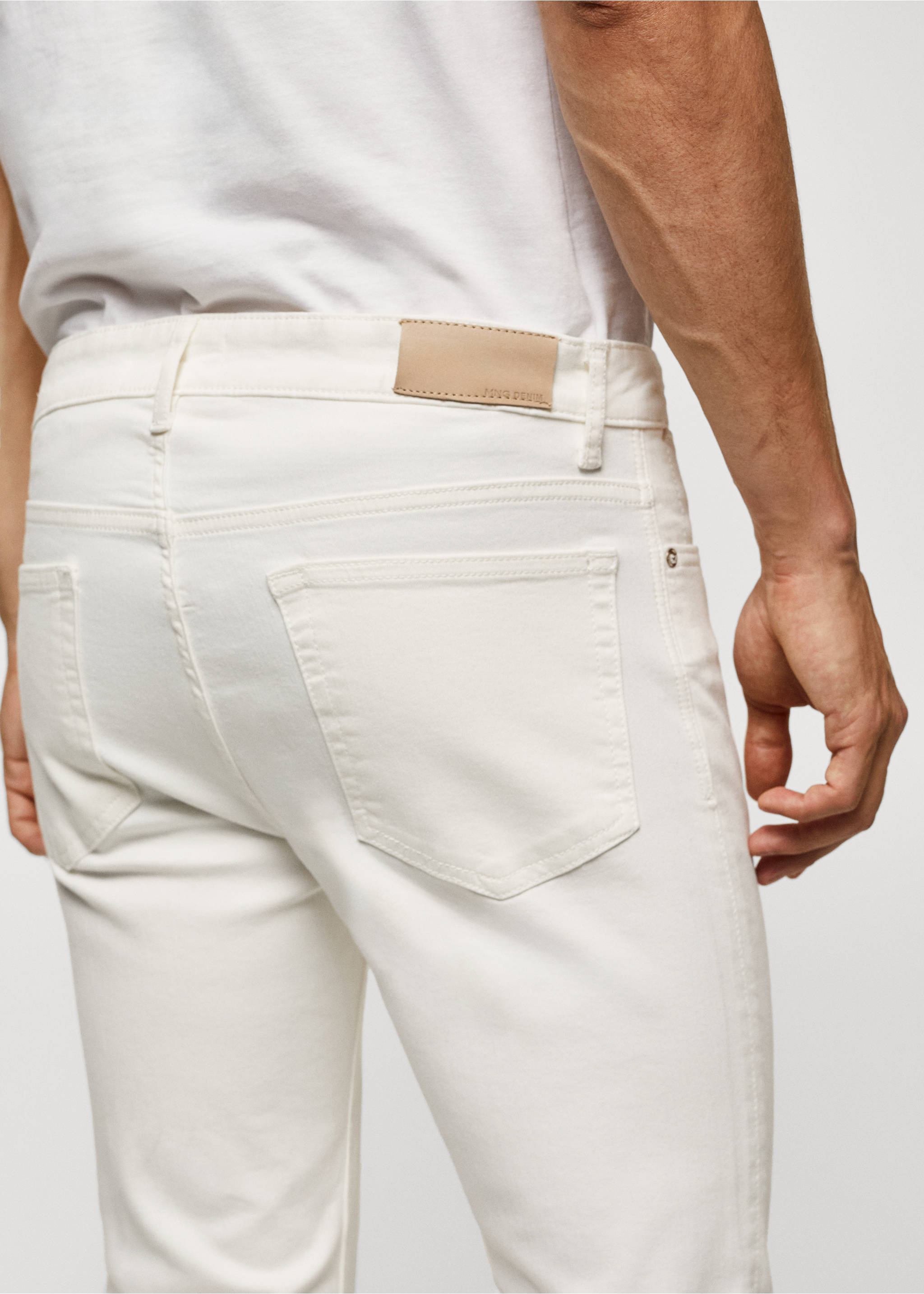 Jeans Patrick slim fit Ultra Soft Touch - Detalle del artículo 3, Blanco roto. Ref: 57034422-00.