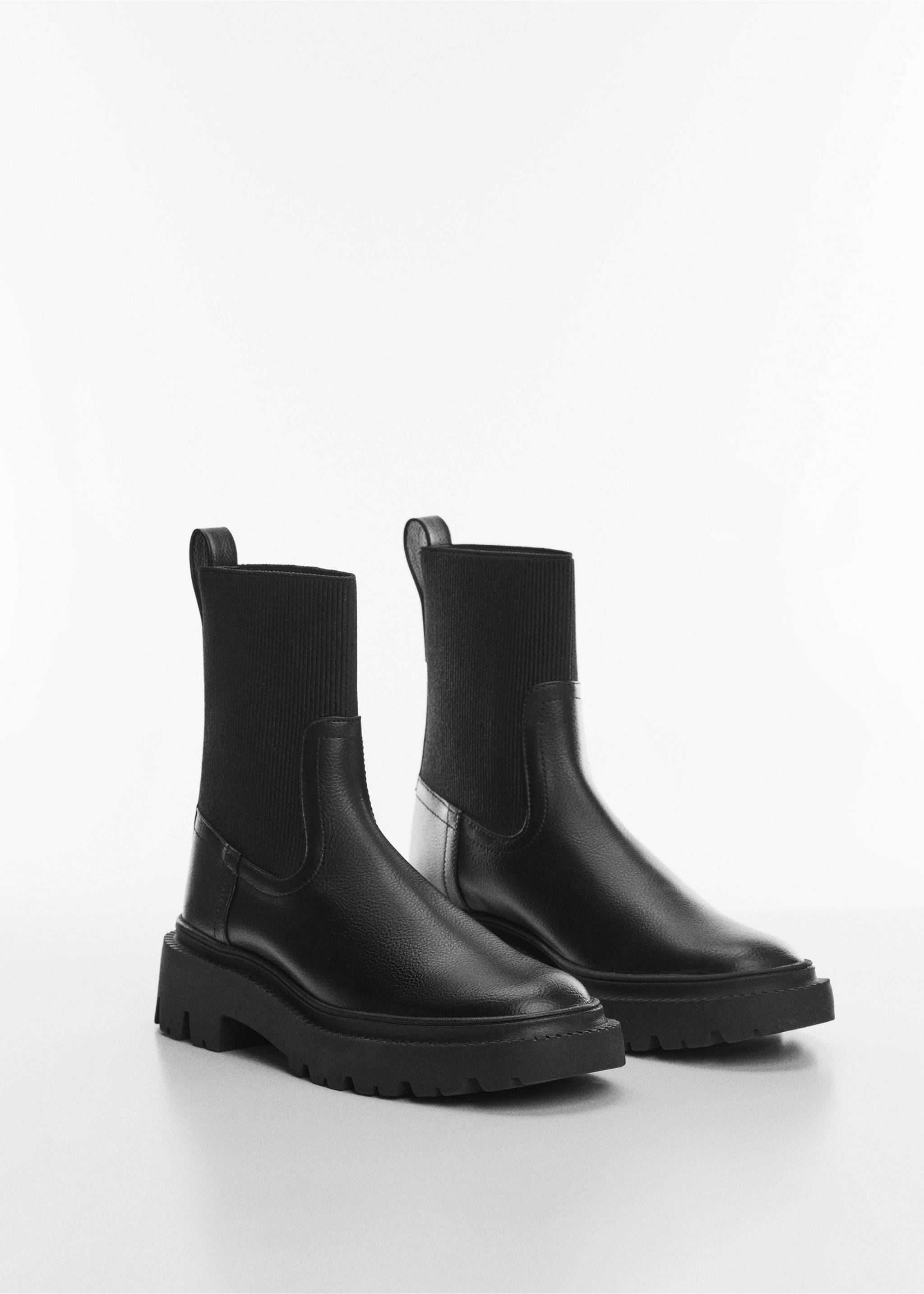 Platform track-sole ankle boots - Medium plane, Black. Ref: 57034428-00.