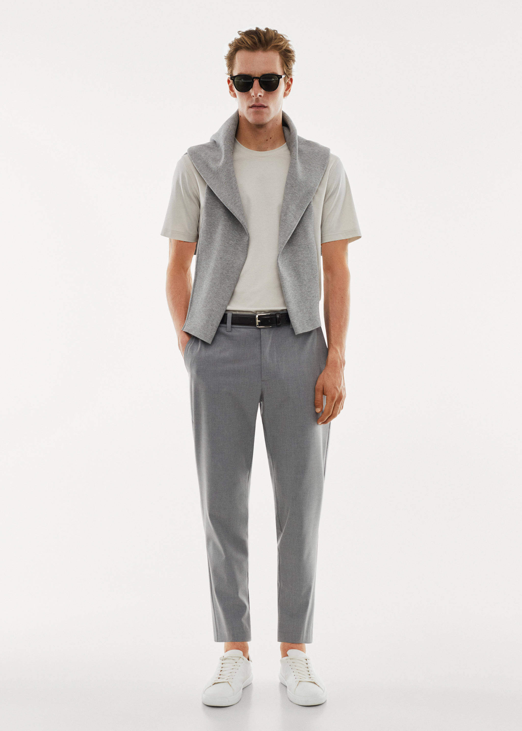 Slim fit stretch trousers - General plane