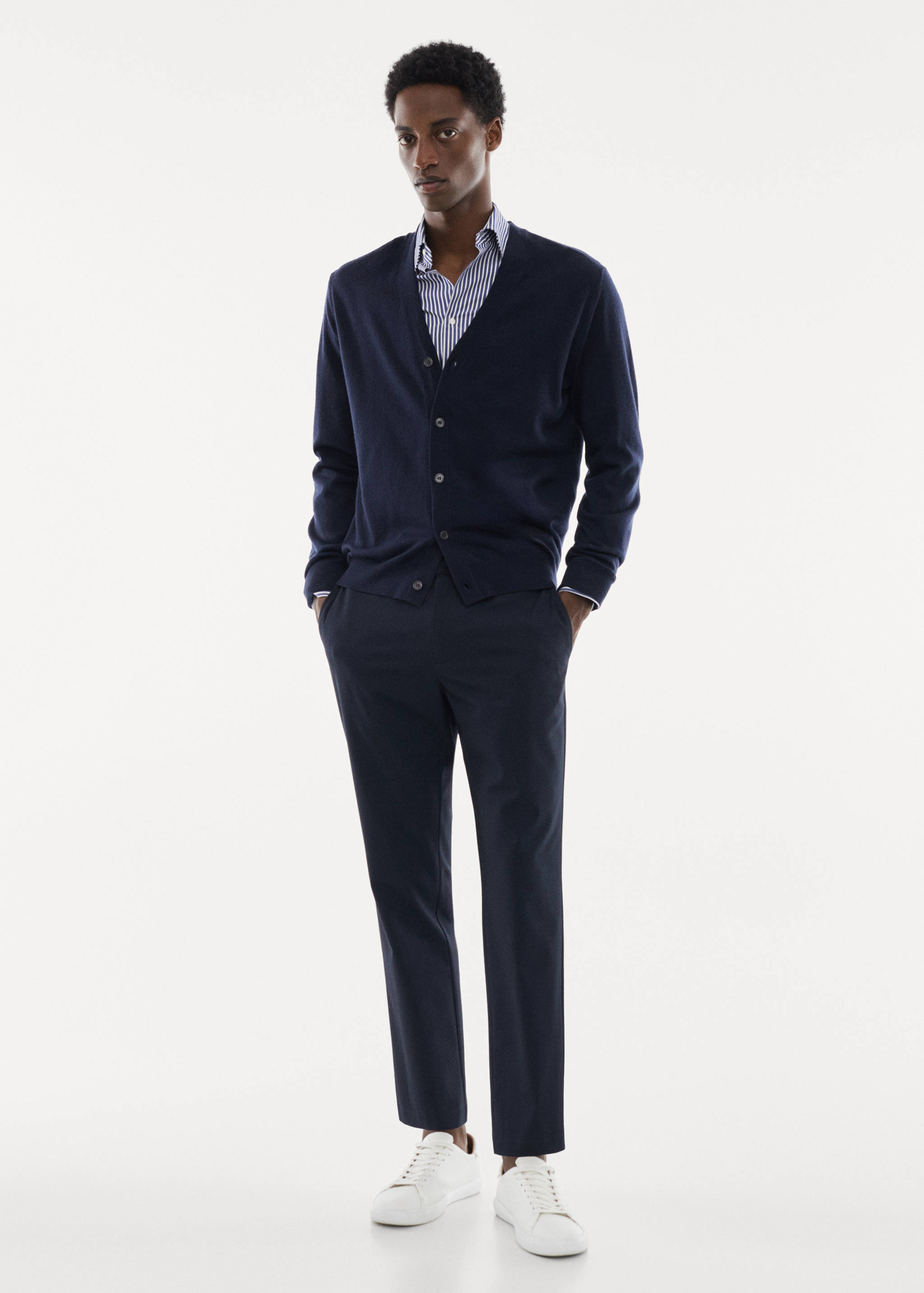 Cardigan aus 100 % Merinowolle - Allgemeine Ansicht