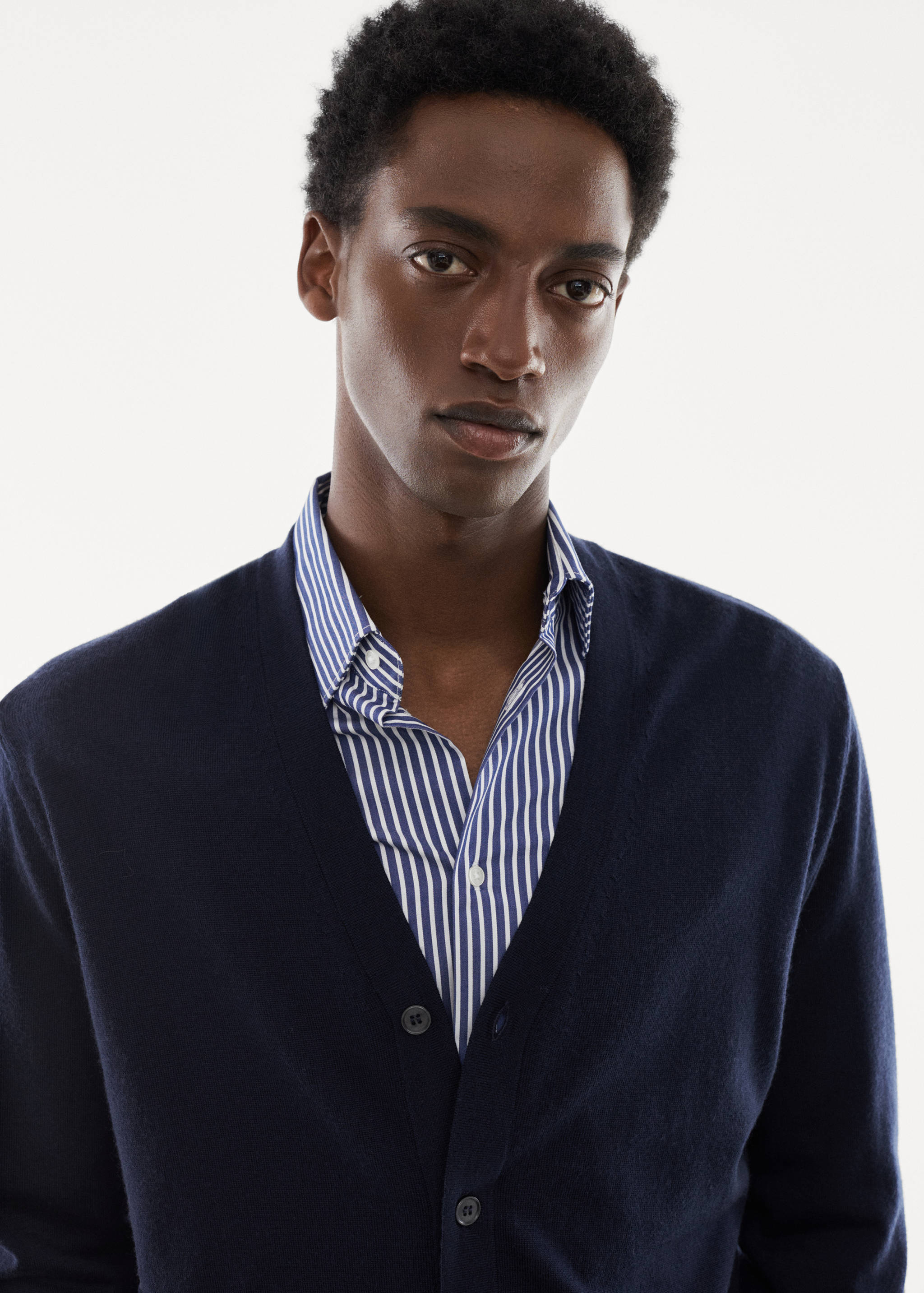 Cardigan aus 100 % Merinowolle - Detail des Artikels 1