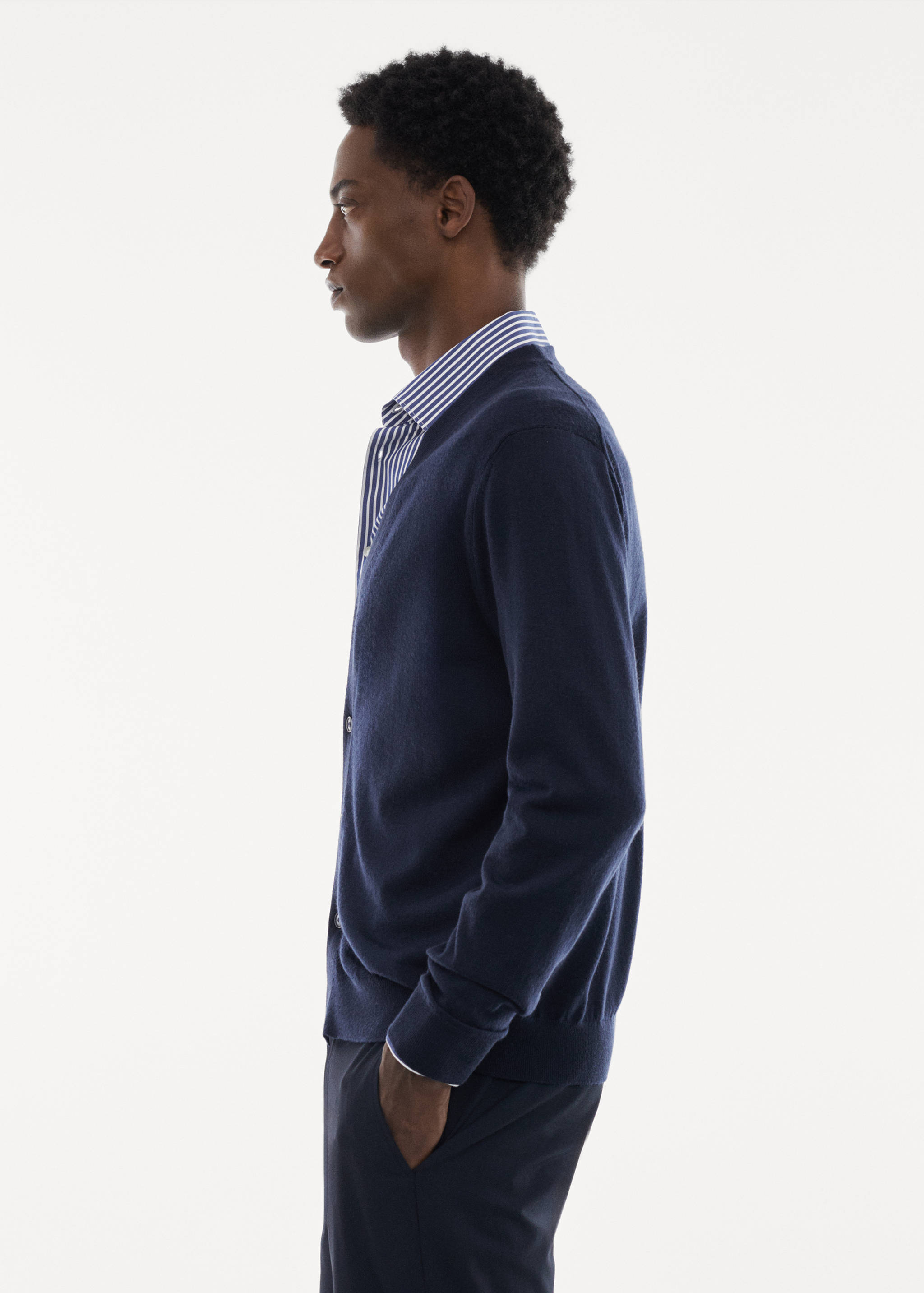 Cardigan aus 100 % Merinowolle - Detail des Artikels 2