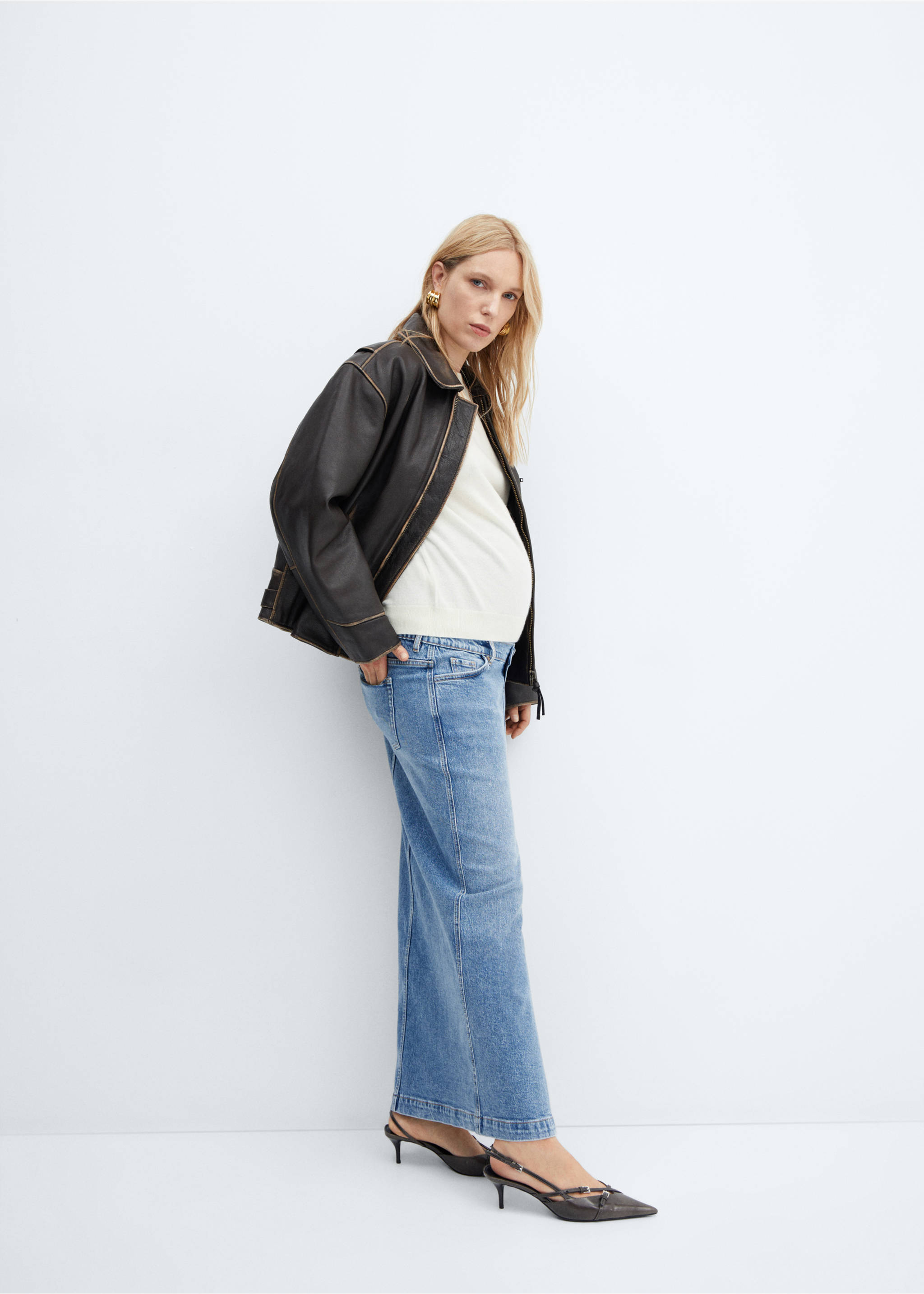 Denim maternity skirt - Details of the article 2, Medium Blue. Ref: 57034768-00.