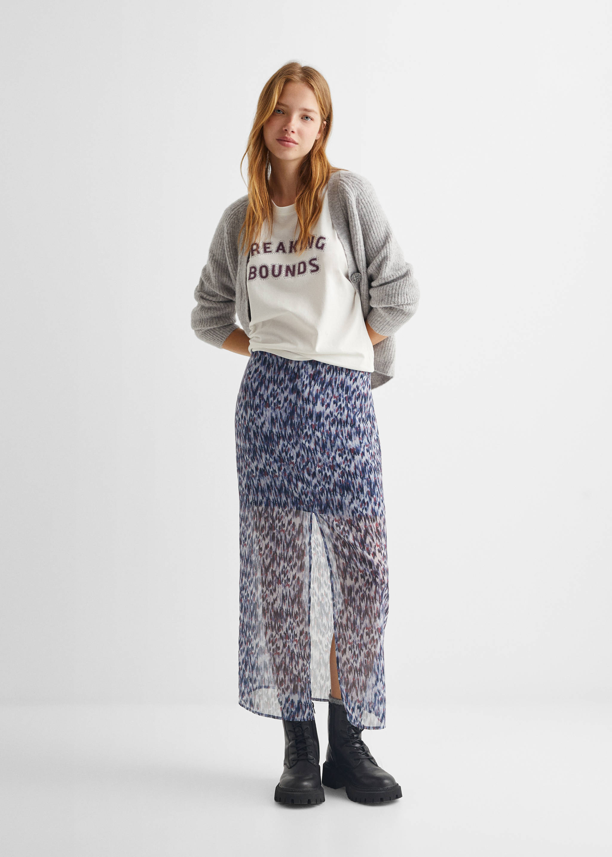 Short-sleeved t-shirt with message - Details of the article 2