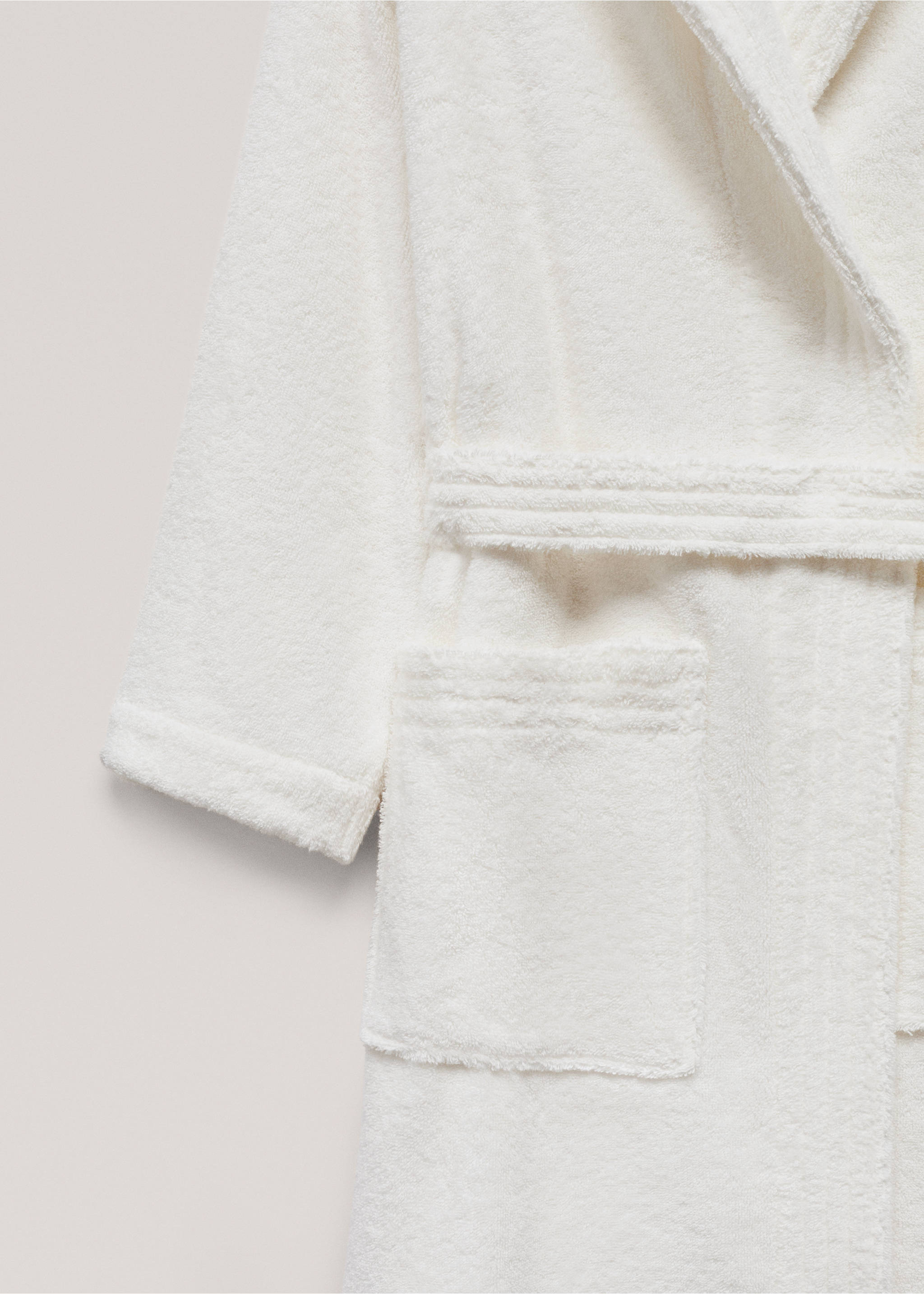 100% cotton bathrobe - Details of the article 1, Ecru. Ref: 57034786-00.