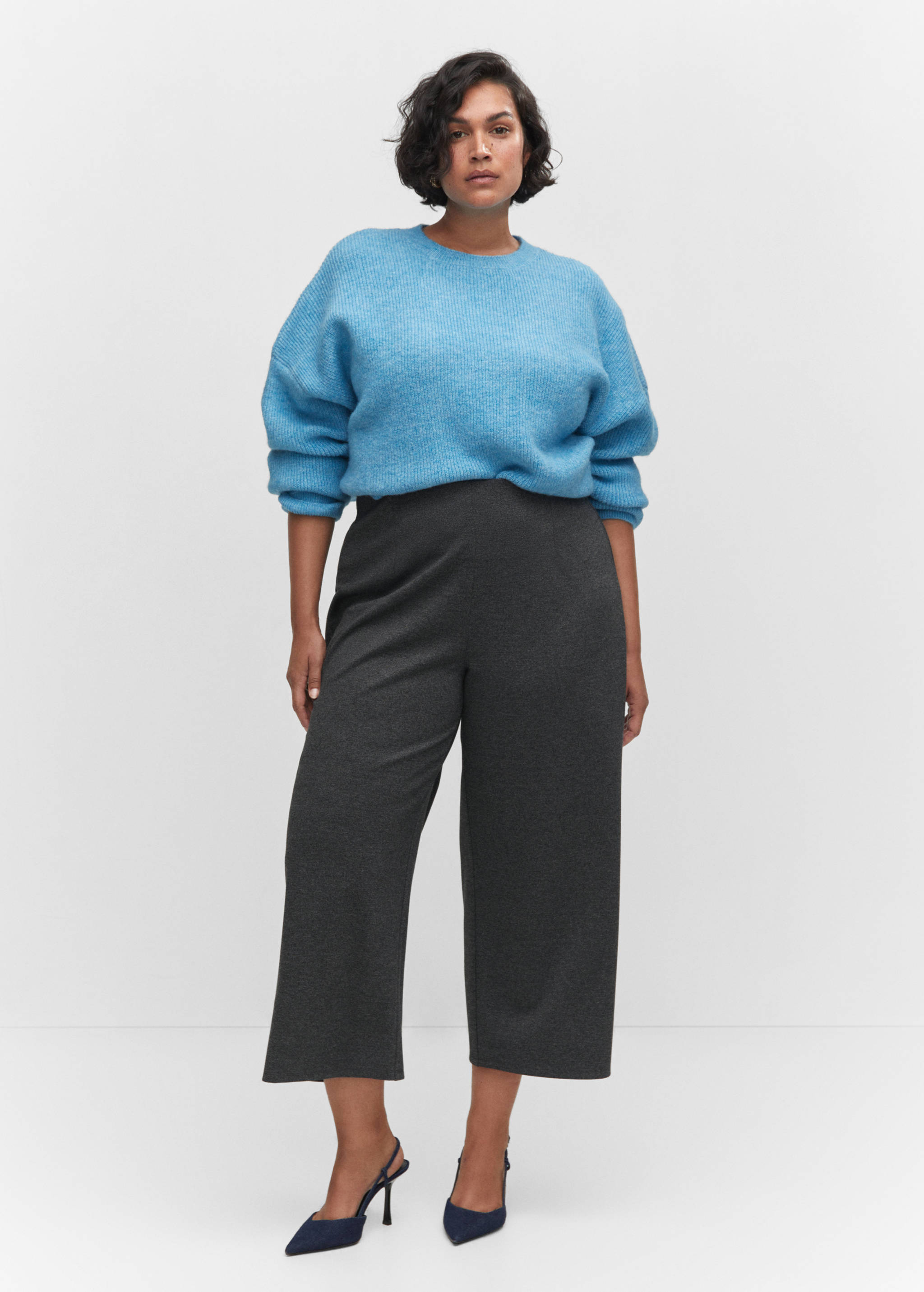 Knitted culotte pants - Details of the article 3