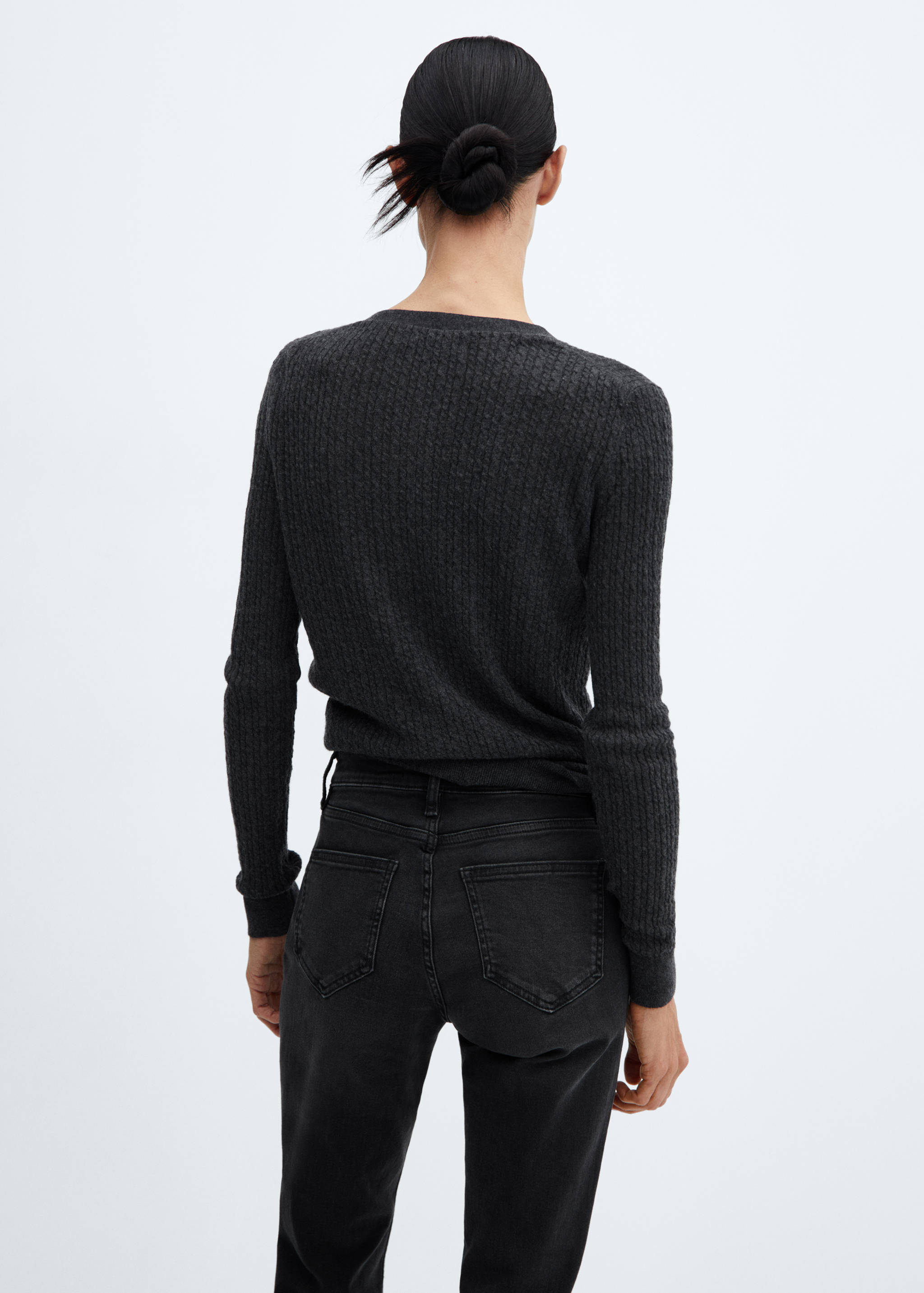 Twisted wool cardigan - Reverse of the article