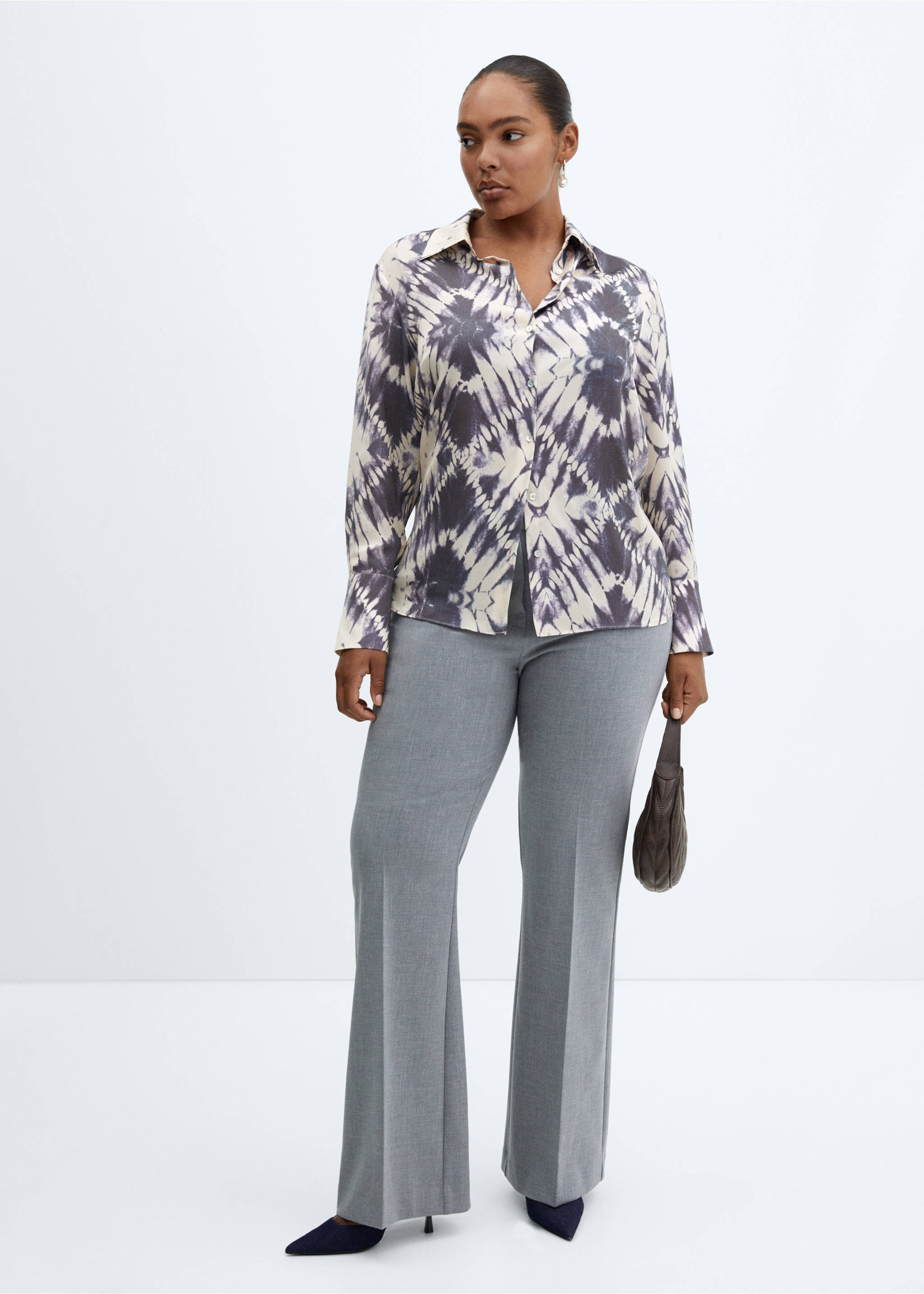 Chemise tie and dye satinée - Détail de l'article 3, Violet clair/pastel. Ref: 57035811-00.