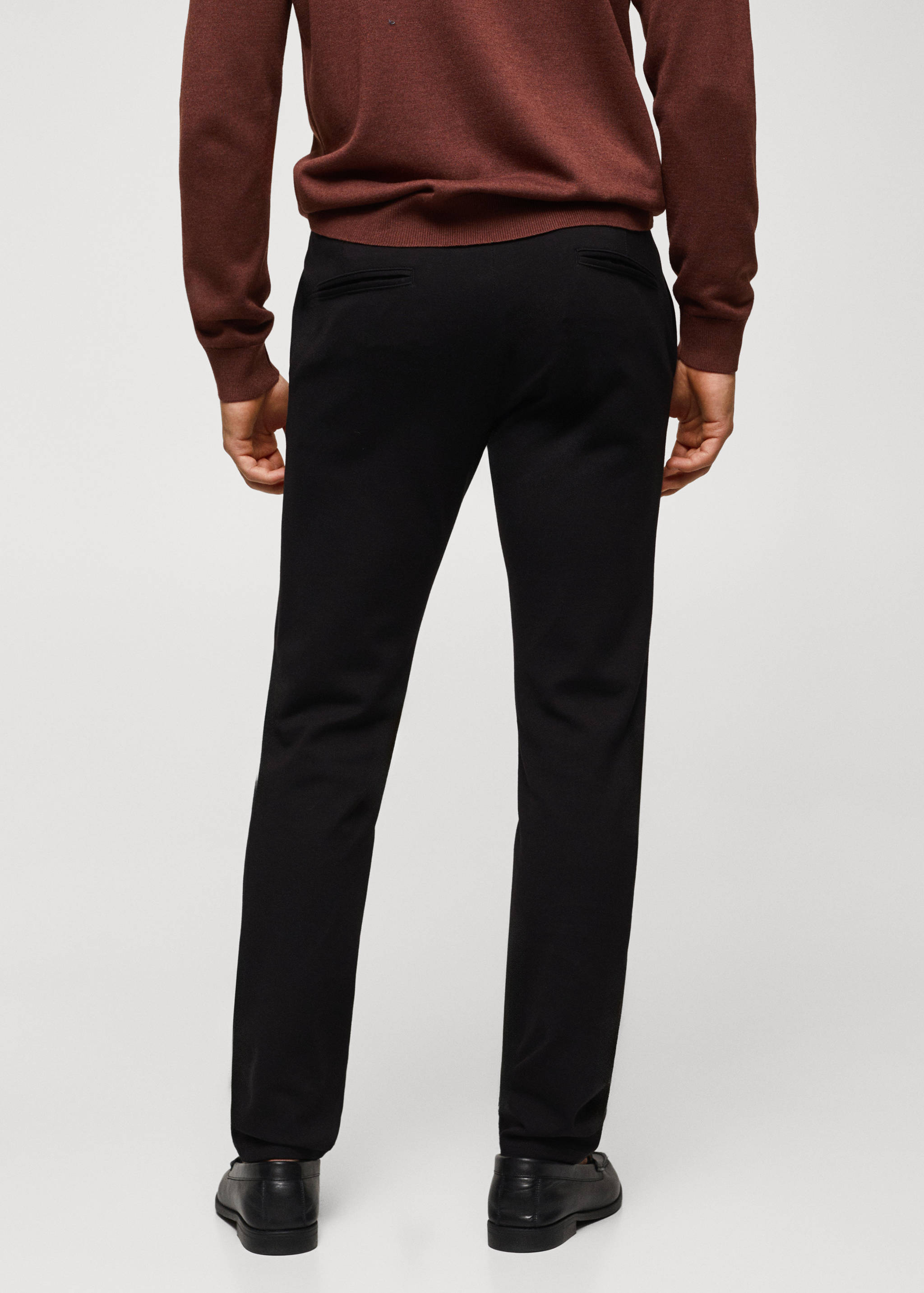 Calças slim fit de tecido comfort stretch - Verso do artigo