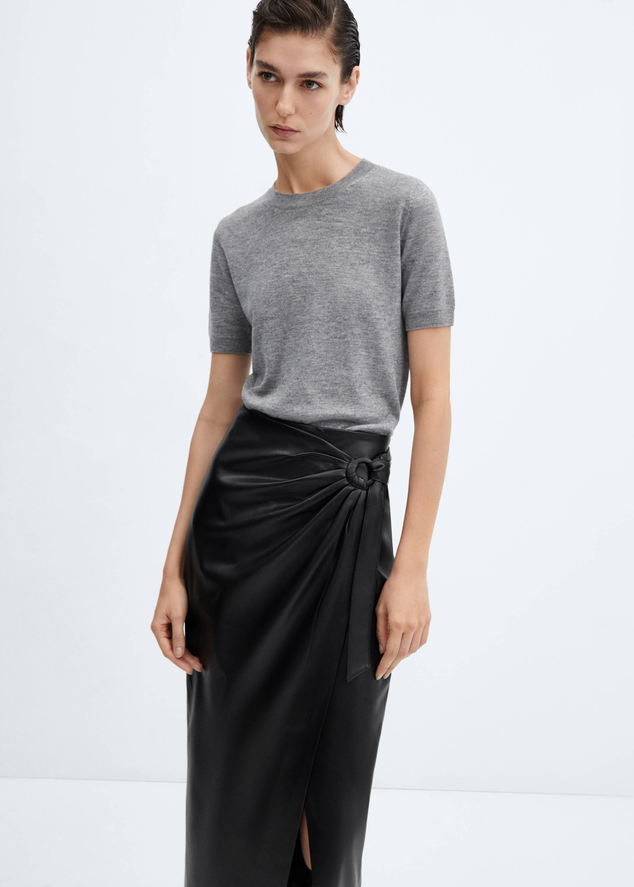 Draped faux-leather midi-skirt - Details of the article 1
