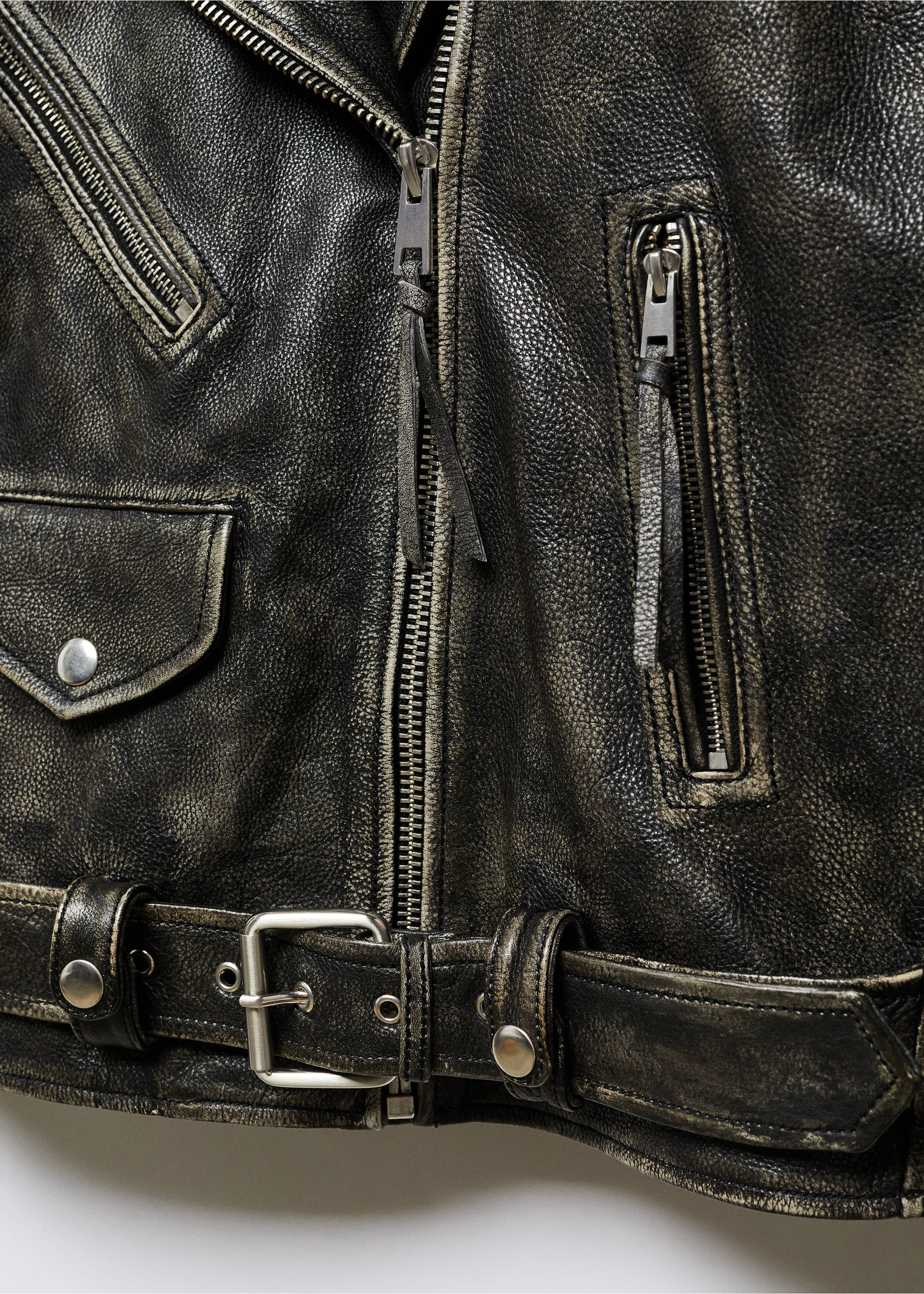 Leather biker oversize jacket - Details of the article 8, Black. Ref: 57035983-00.