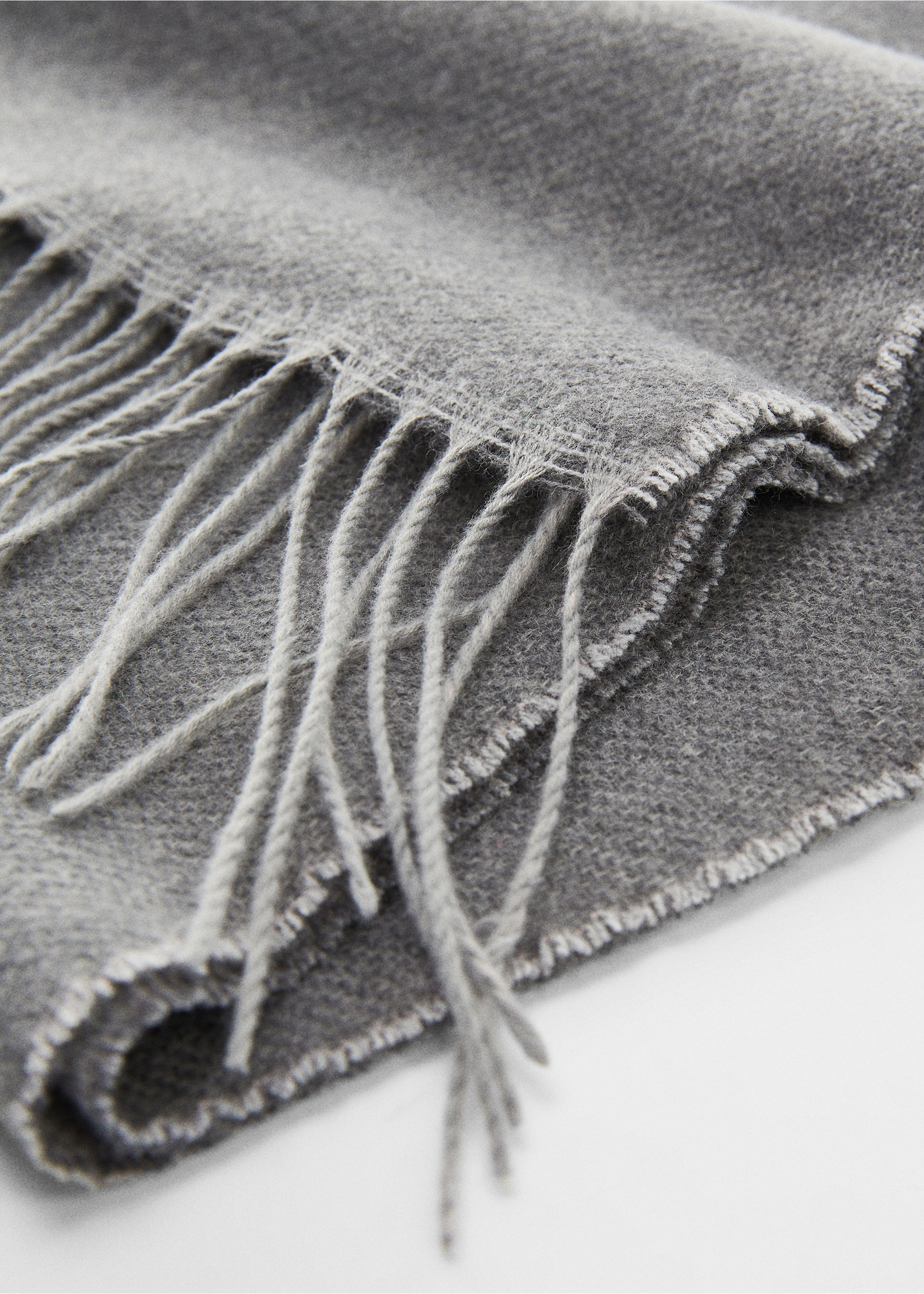 Two-tone fringed scarf - Medium plane