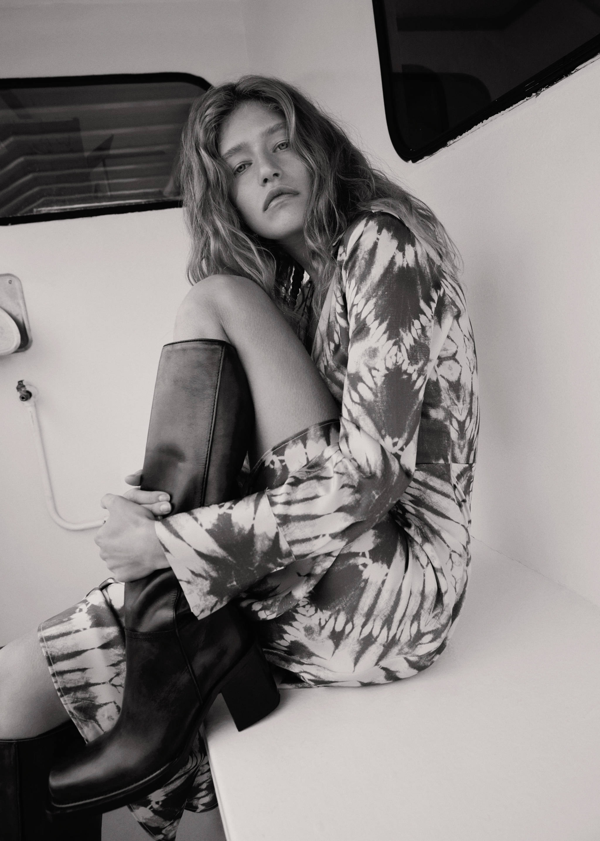 Robe tie and dye satinée - Détail de l'article 7