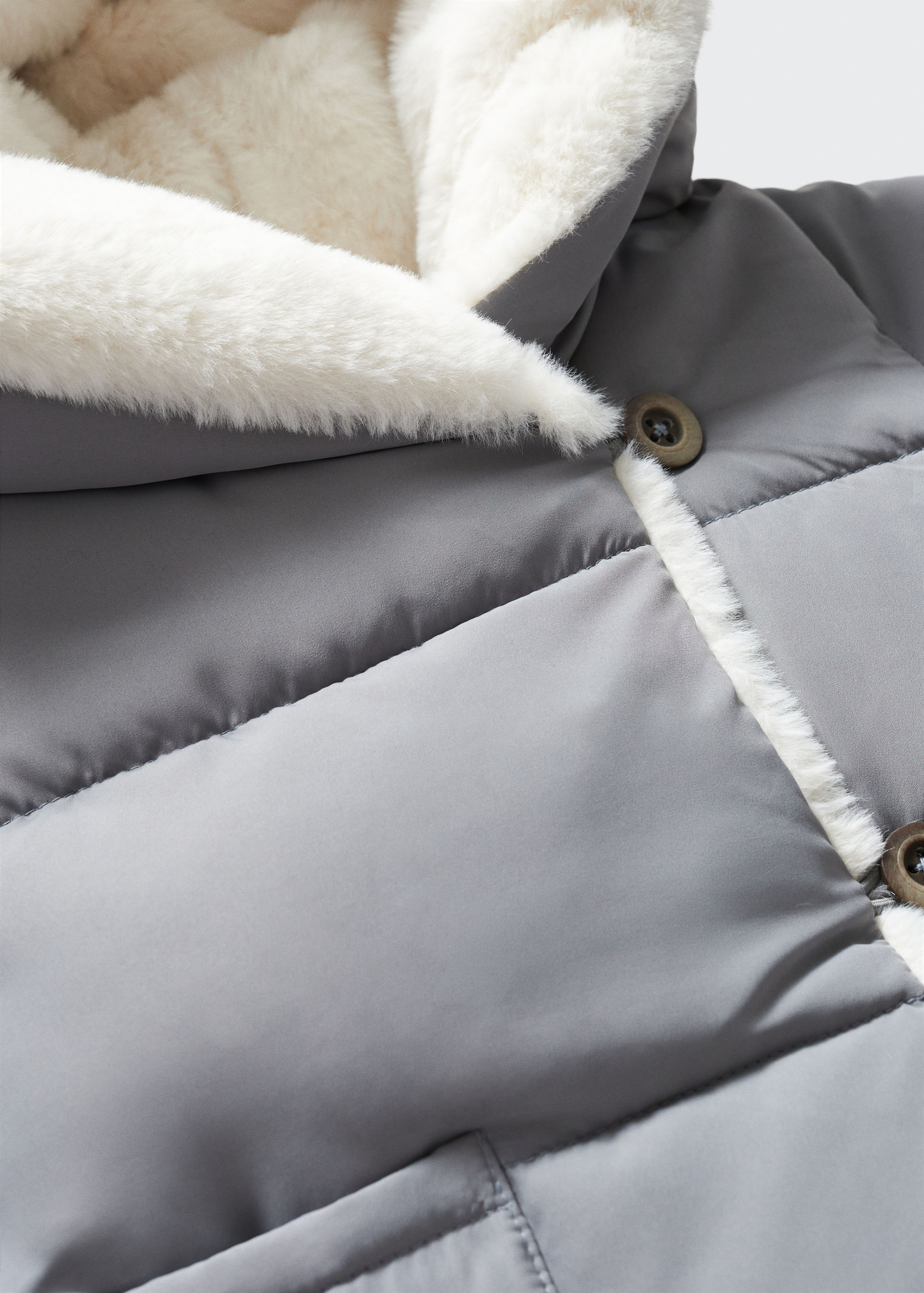 Padded anorak with shearling lining - Details of the article 8