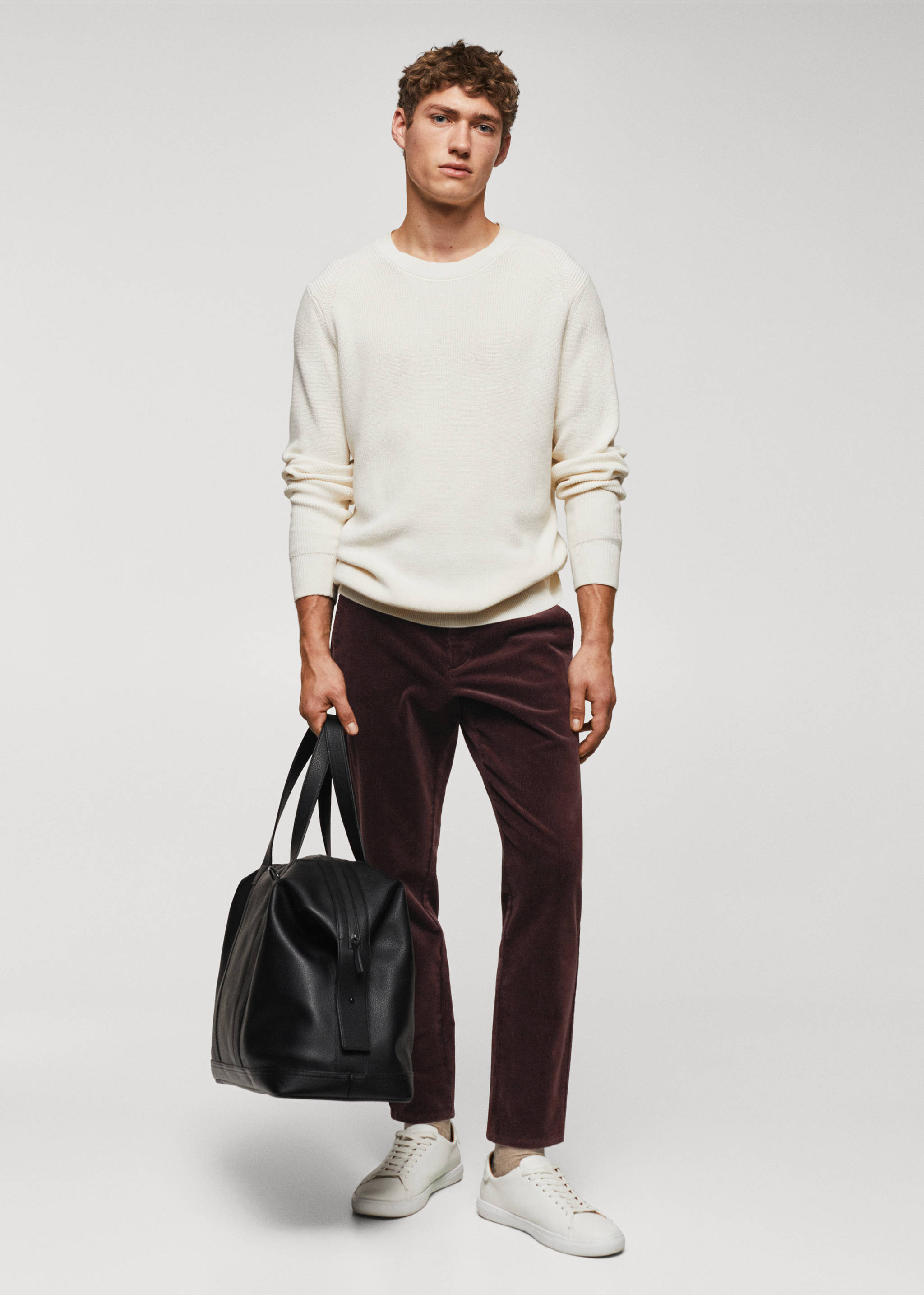 Corduroy slim-fit cropped trousers - General plane, Wine. Ref: 57036712-00.