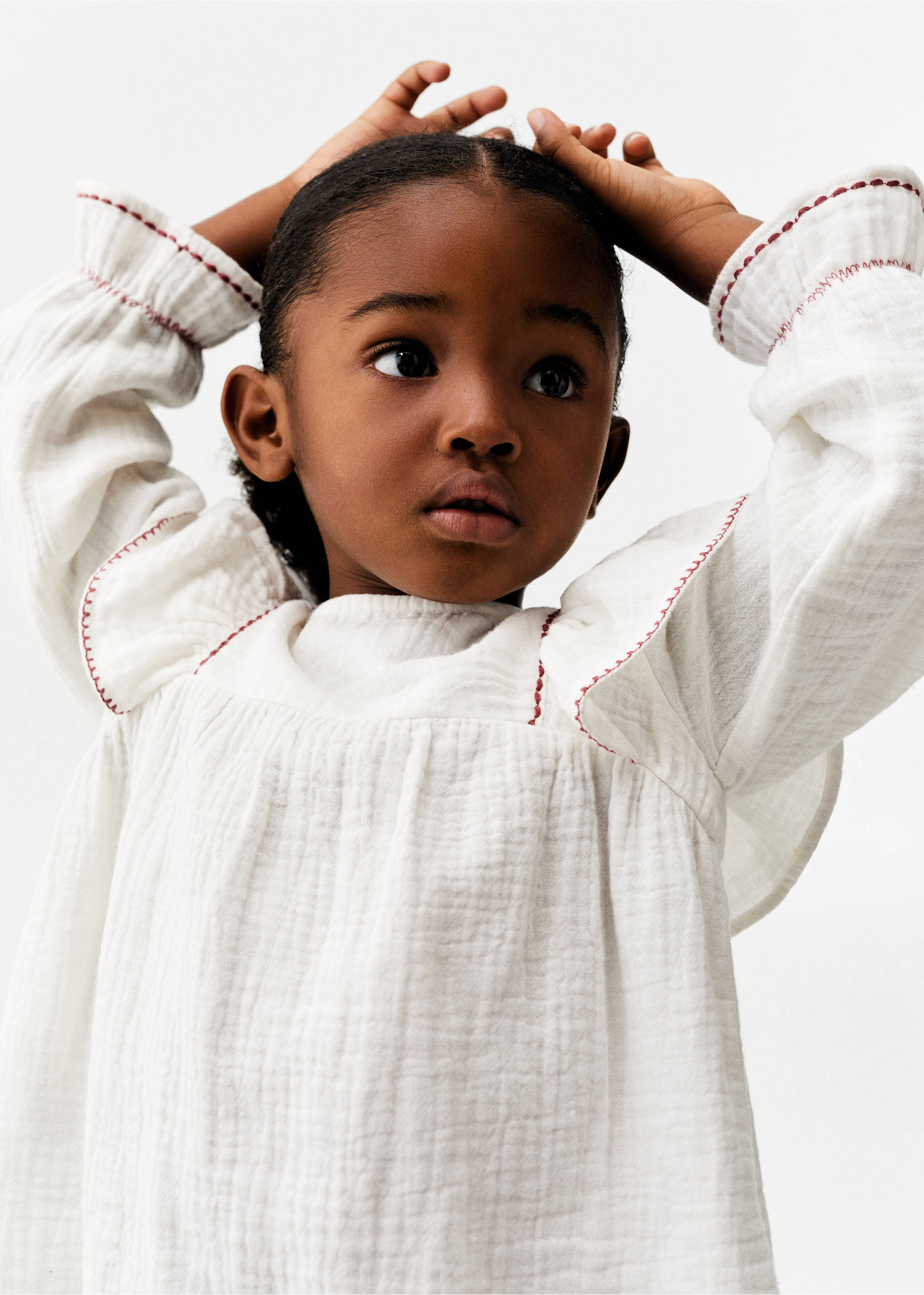 Baumwollbluse - Detail des Artikels 1, Weiß. Ref: 57037117-00.