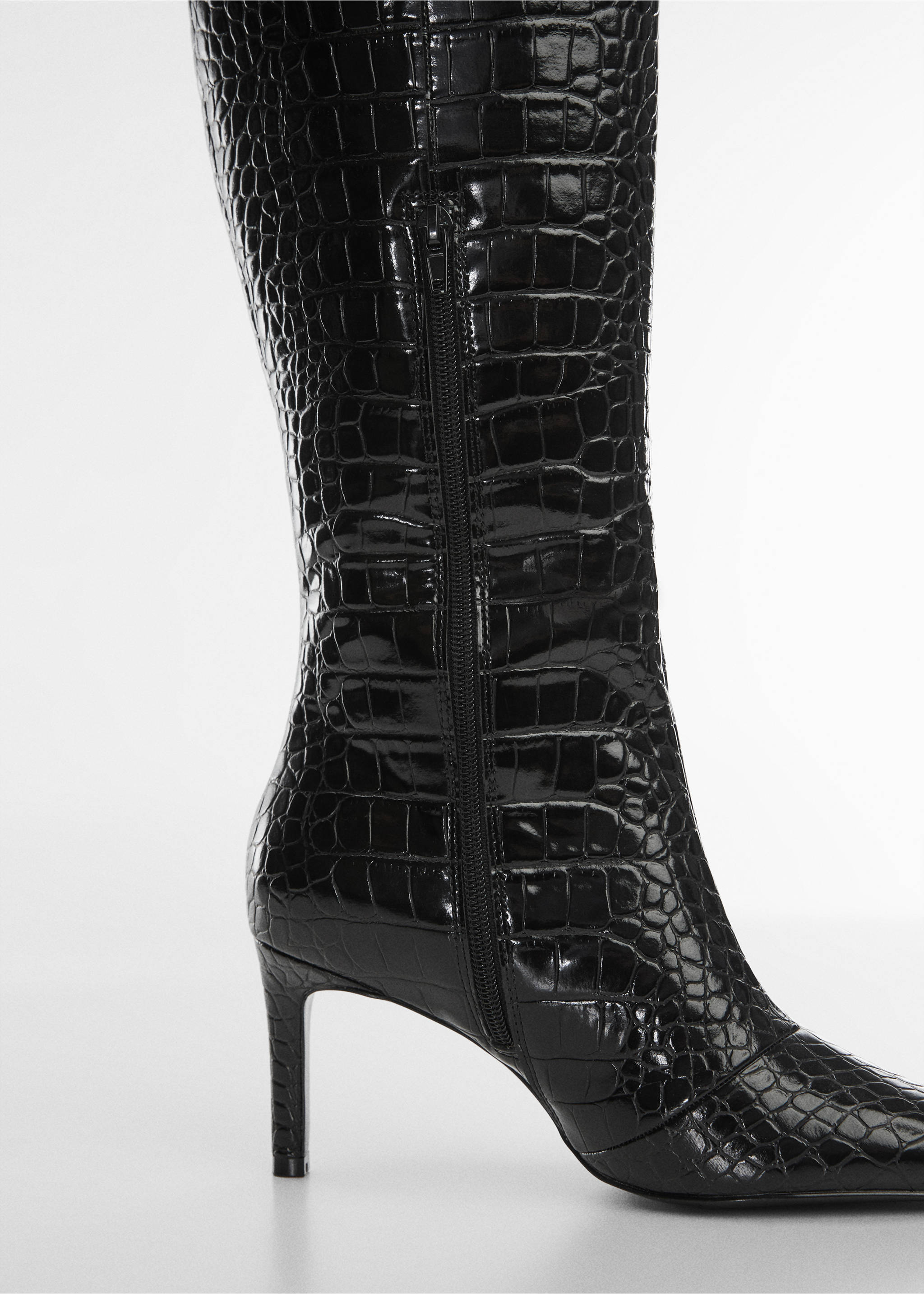Coco-effect heeled boots - Details of the article 3, Black. Ref: 57037712-00.