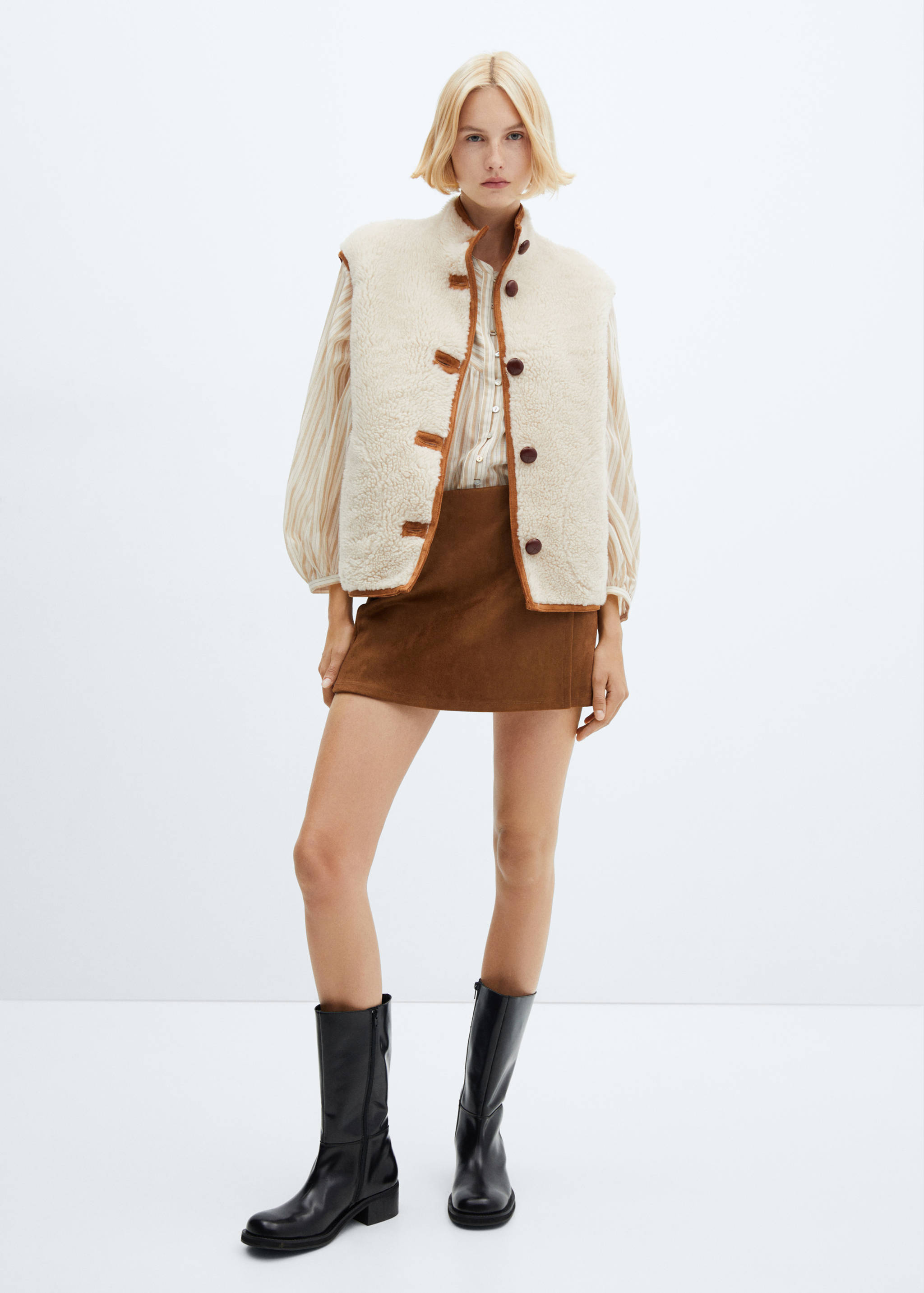 Reversible shearling gilet - General plane