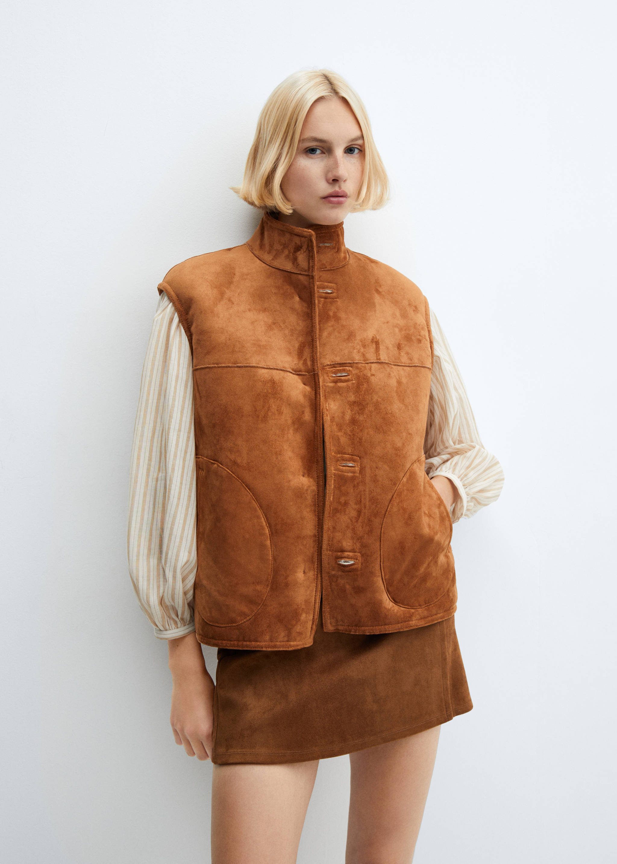 Reversible shearling gilet - Details of the article 2