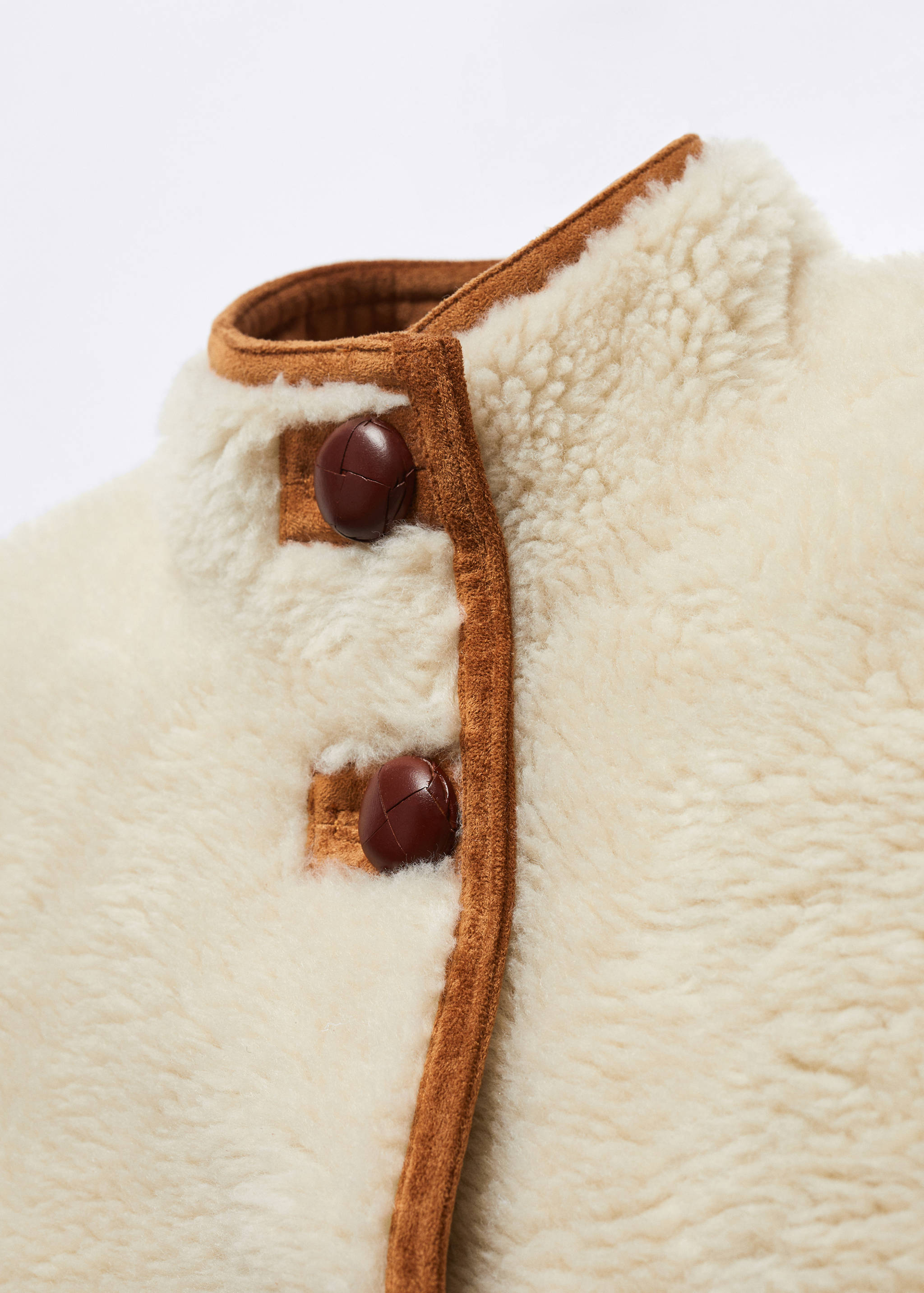 Reversible shearling gilet - Details of the article 8