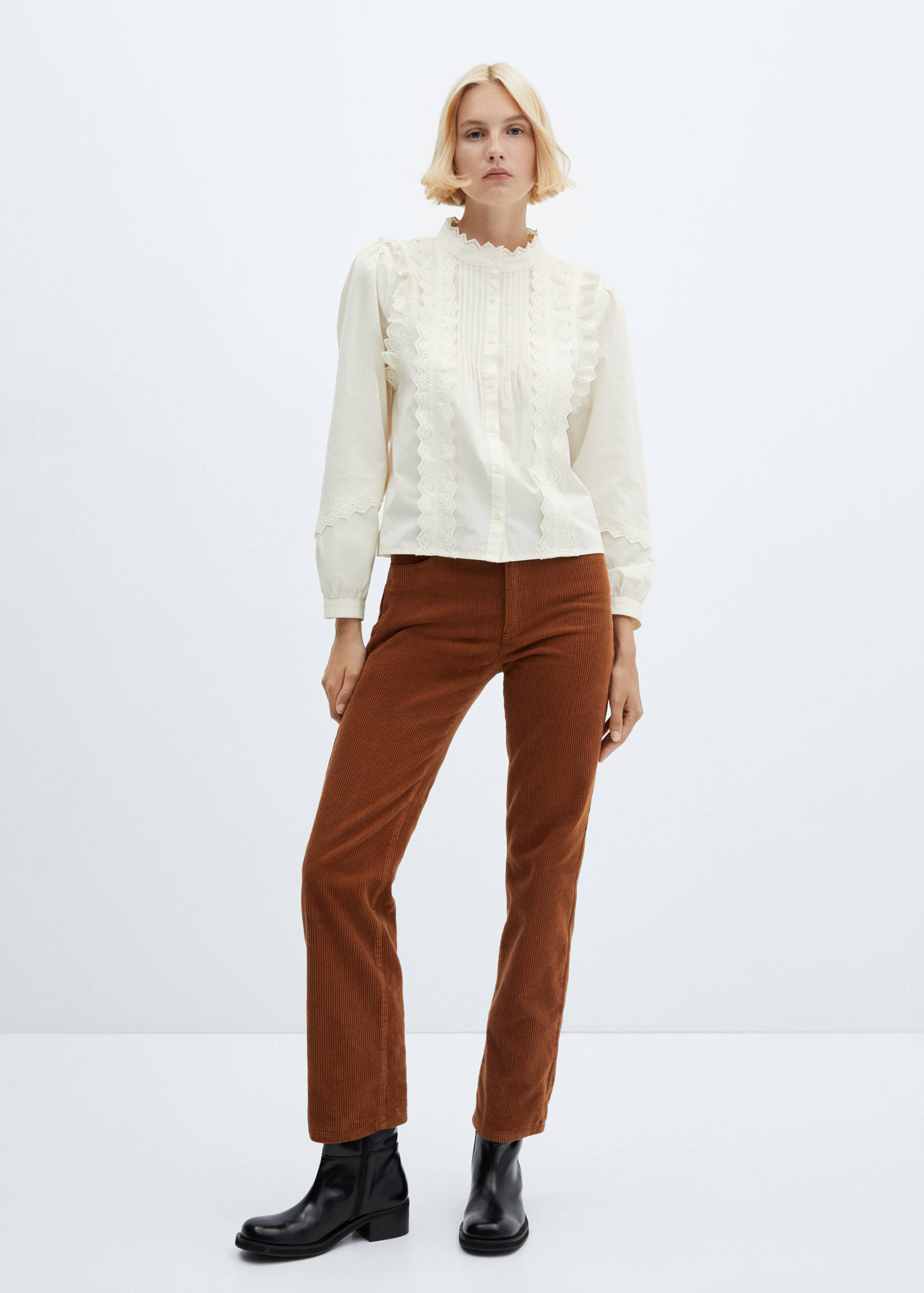 Cotton blouse with ruffle detail - General plane