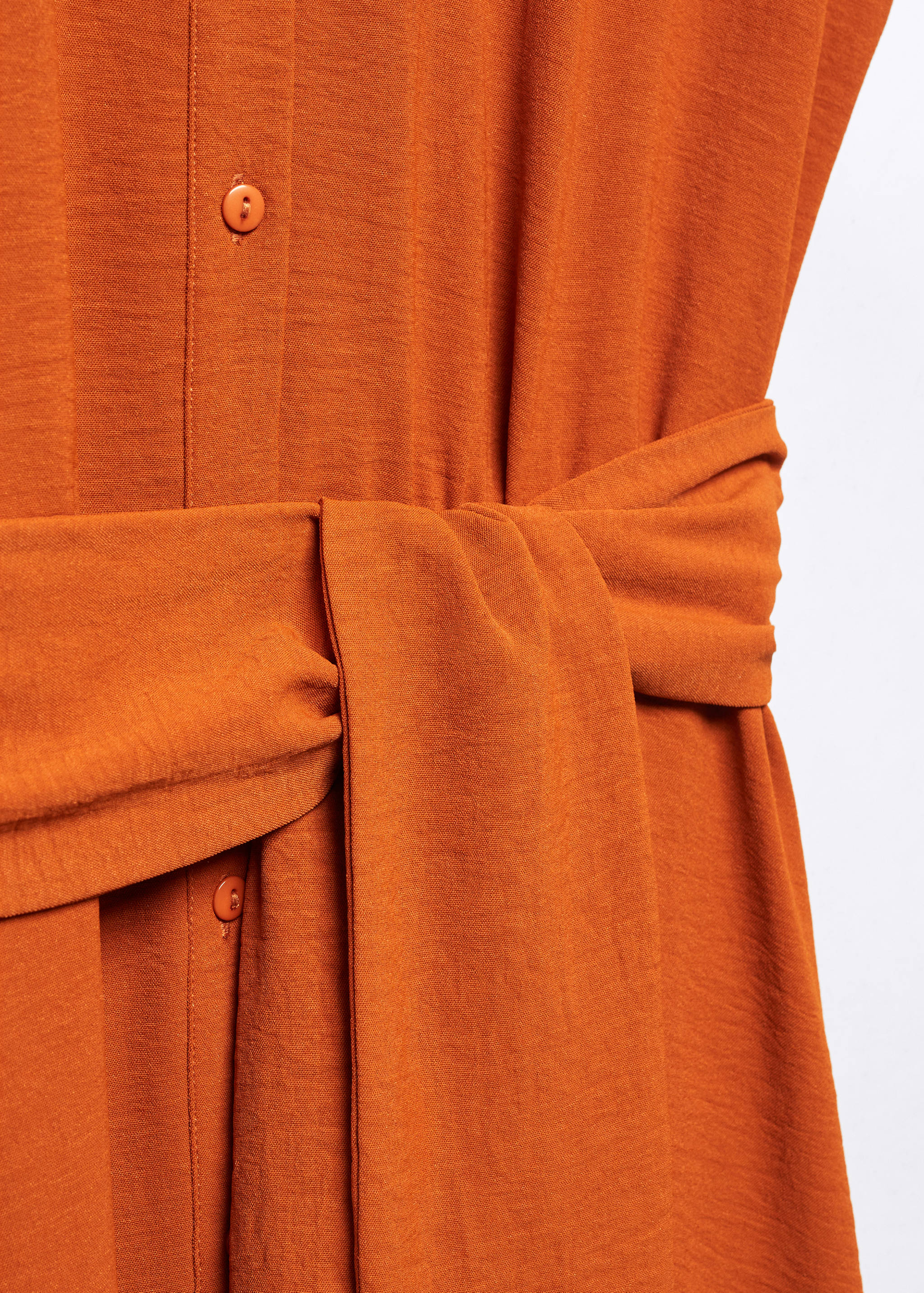 Hemdkleid in Midi-Länge - Detail des Artikels 8