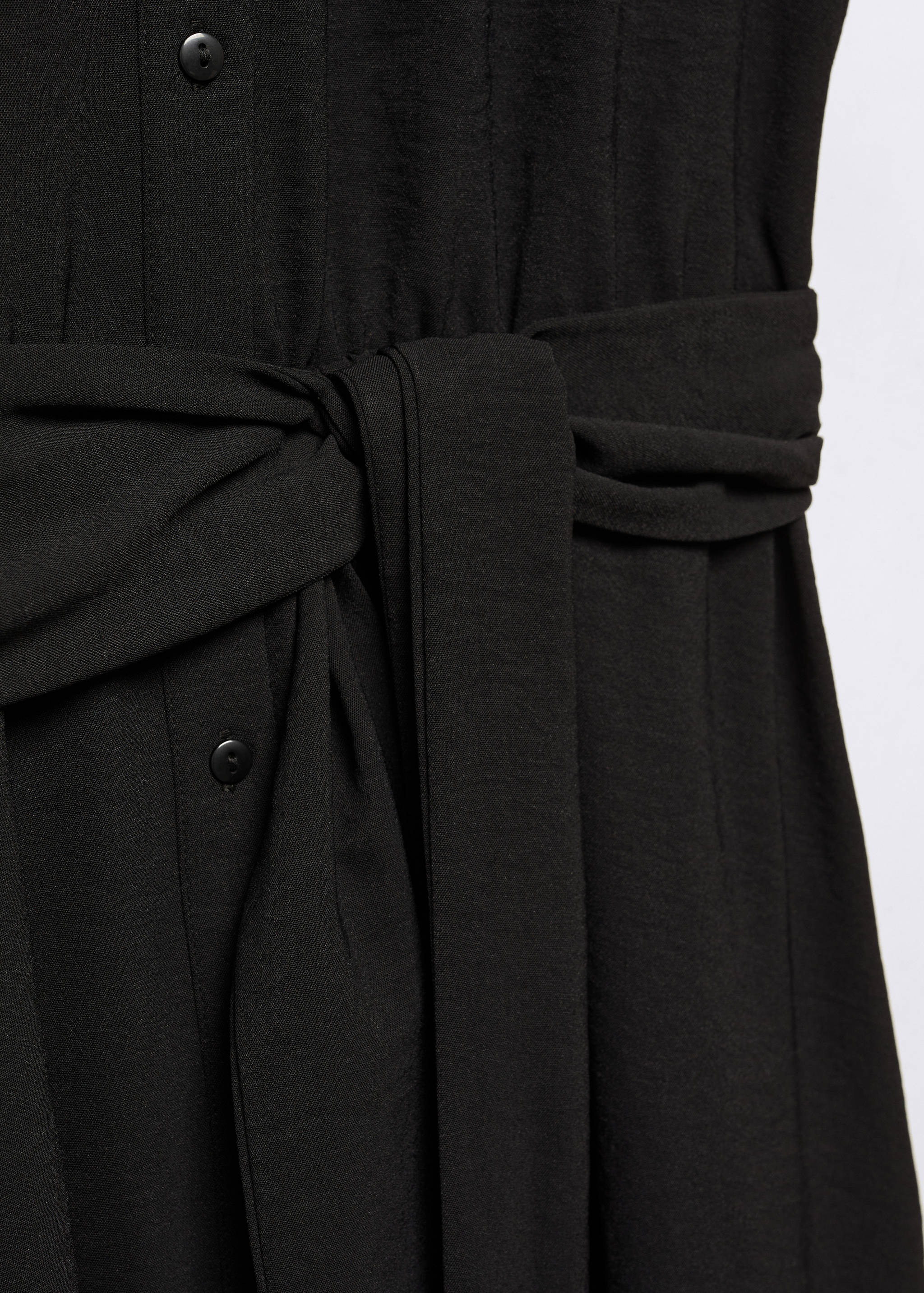 Hemdkleid in Midi-Länge - Detail des Artikels 8