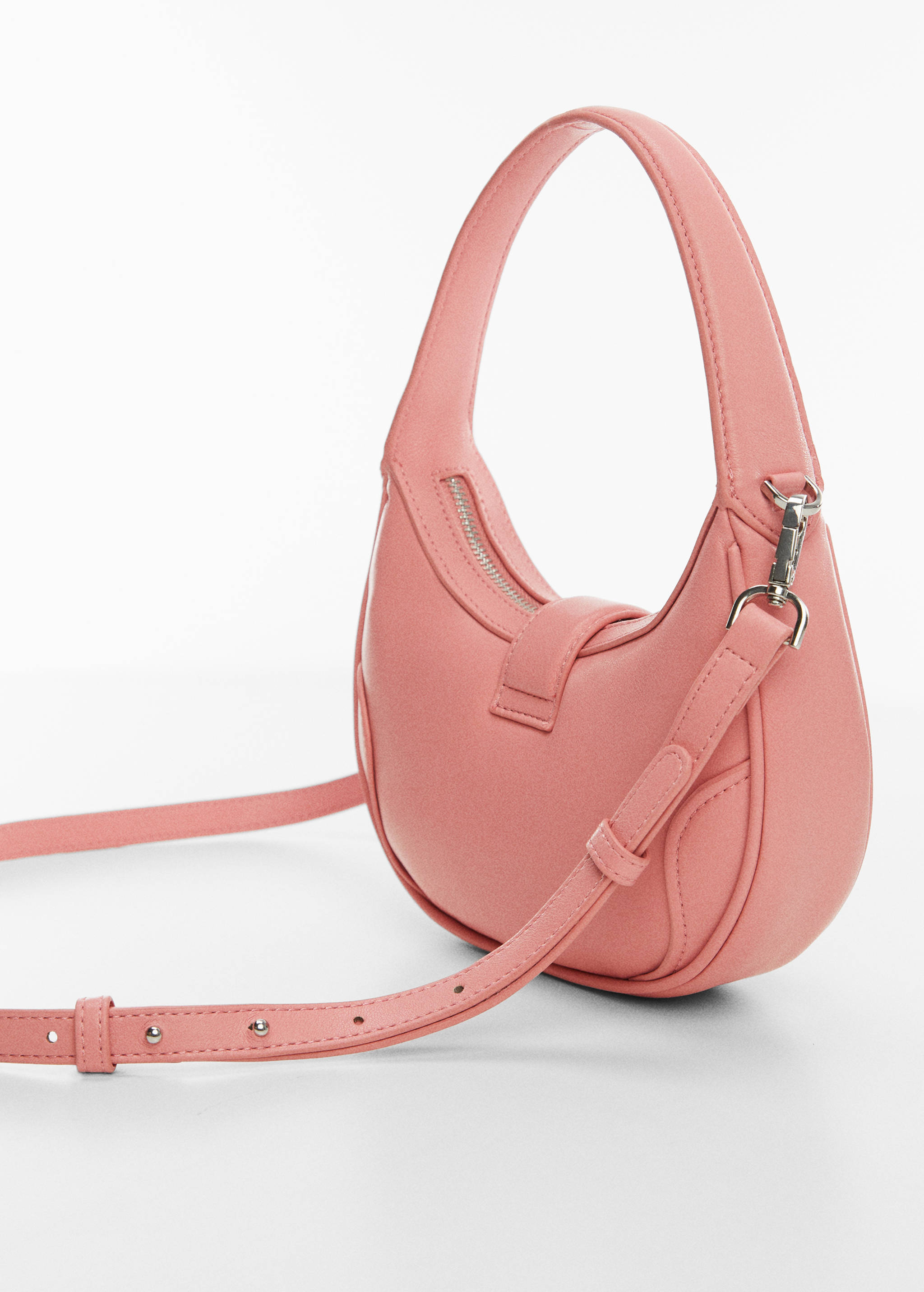 Buckle bag with double handle - Details of the article 1