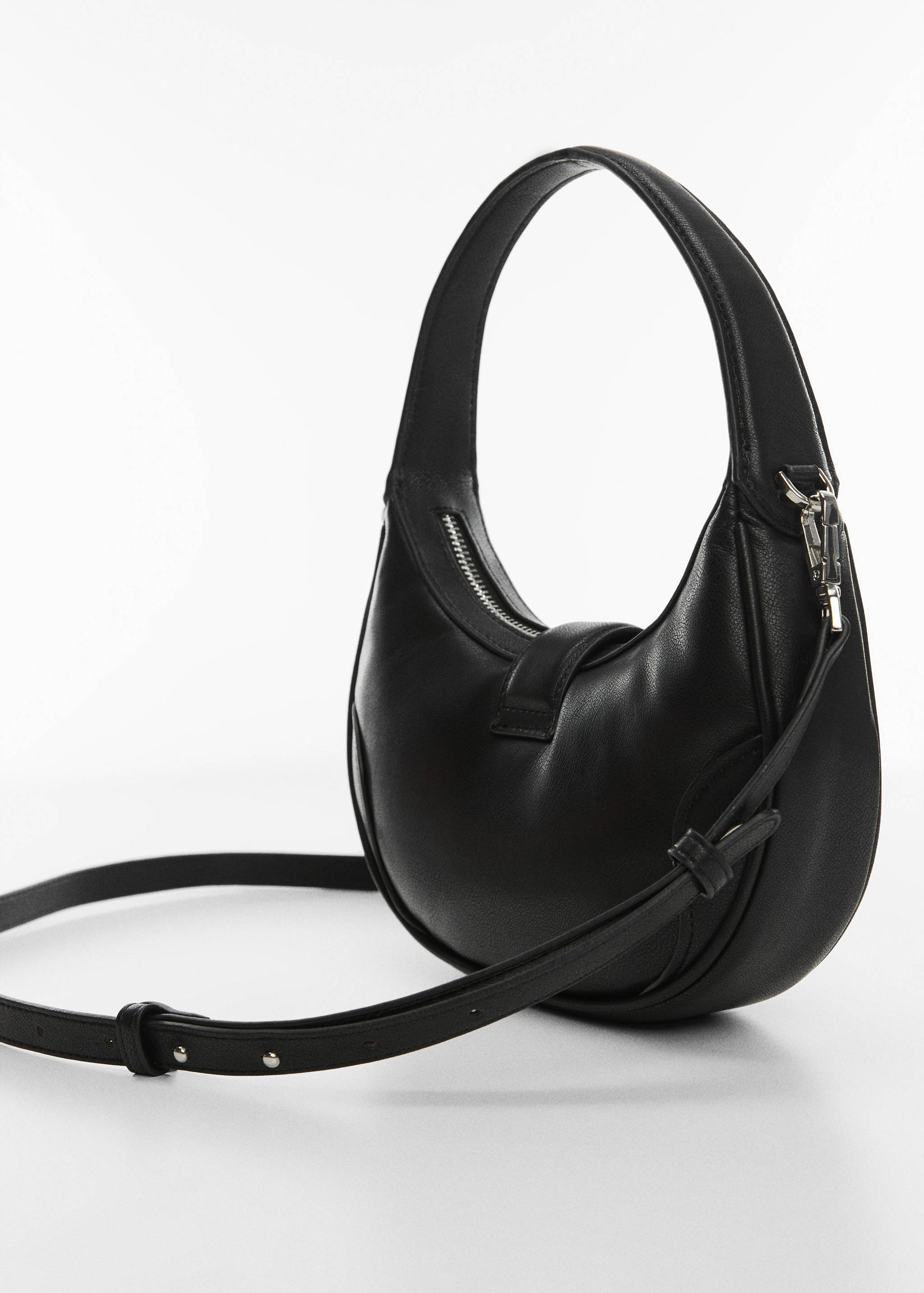 Buckle bag with double handle - Details of the article 1