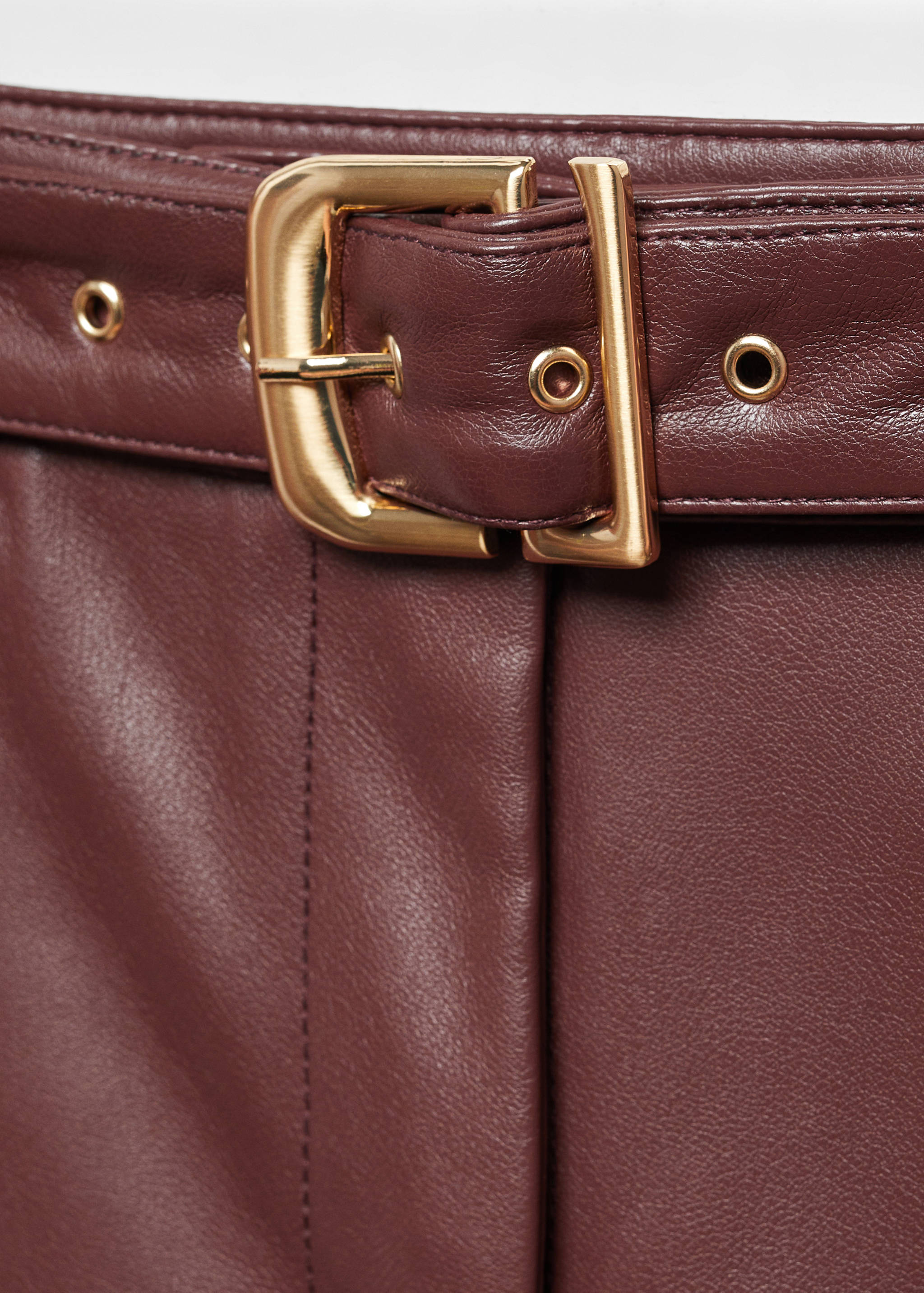 Leder-Effekt-Hose mit Gürtel - Detail des Artikels 8