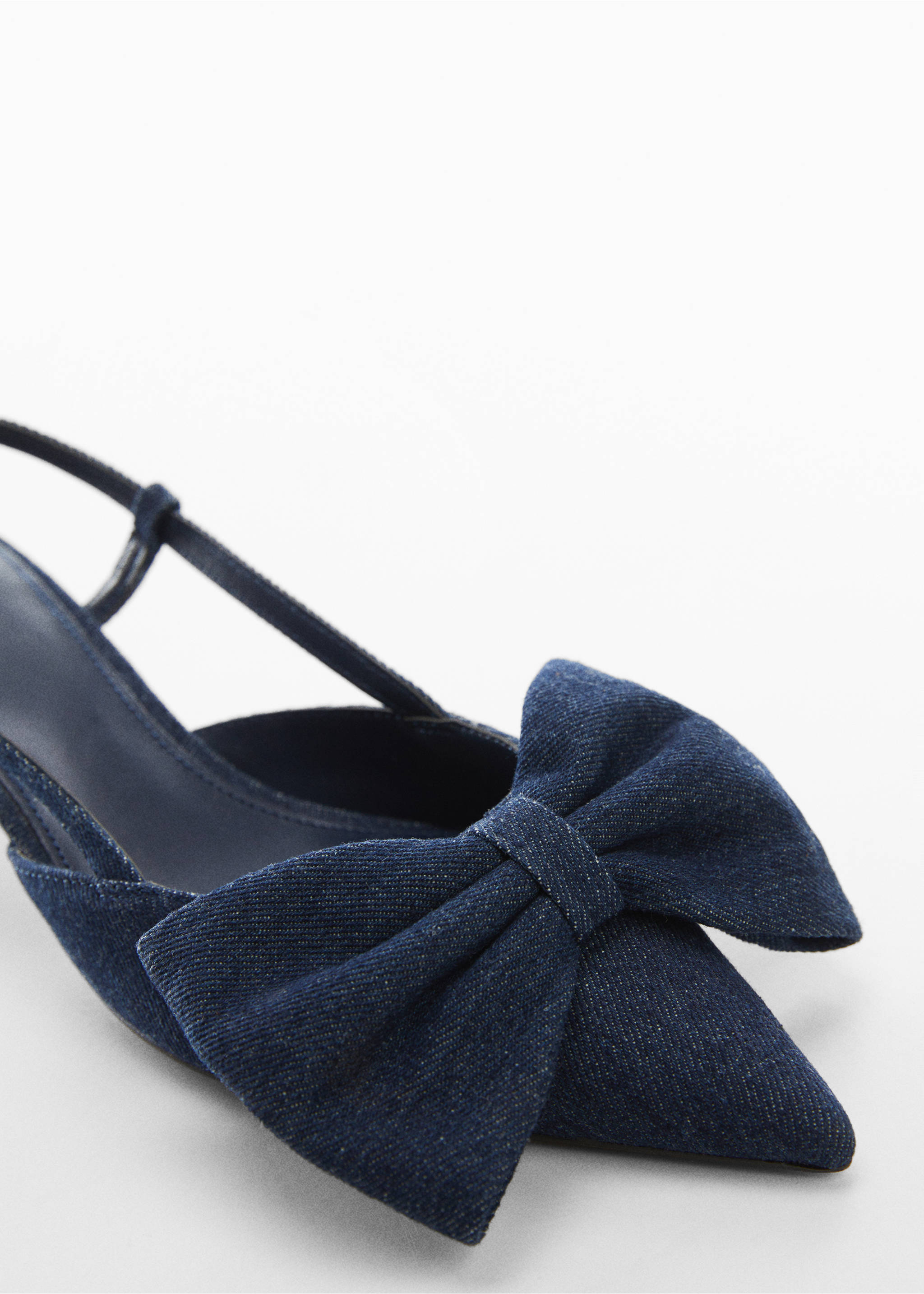 Bow-heeled denim shoes - Details of the article 1, Dark Blue. Ref: 57037904-00.