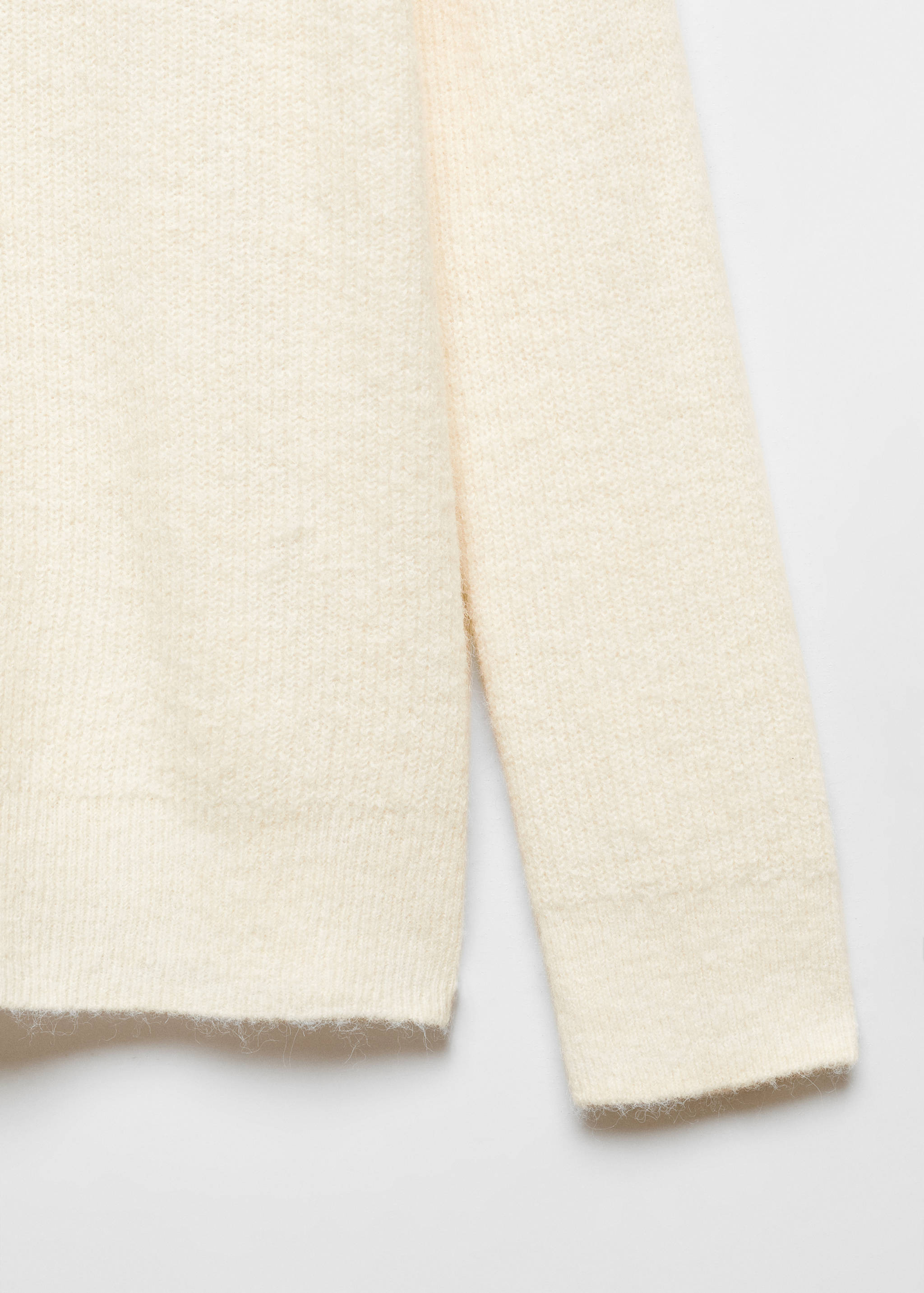 Straight round-neck sweater - Details of the article 8