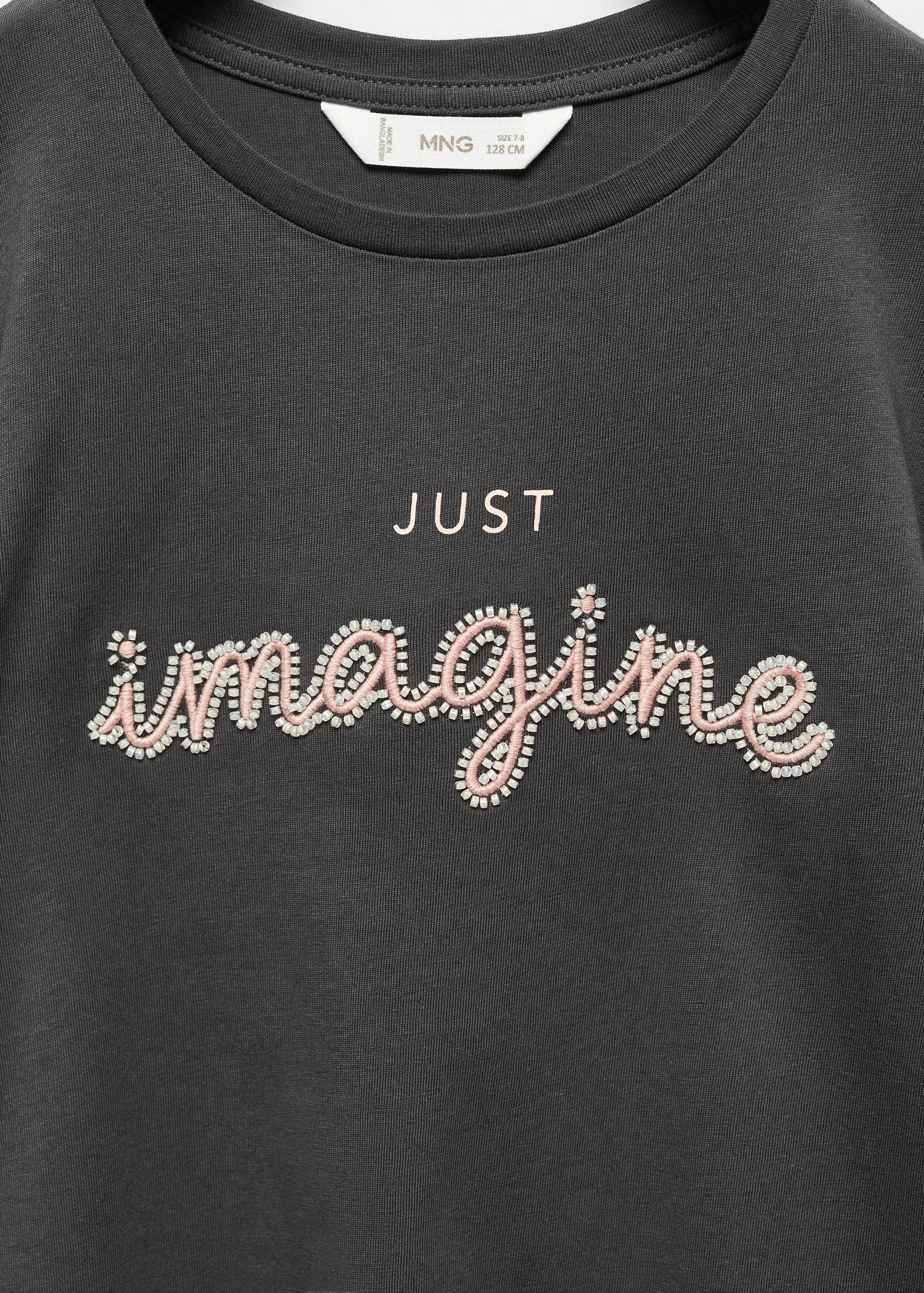 Long-sleeved t-shirt with message - Details of the article 8
