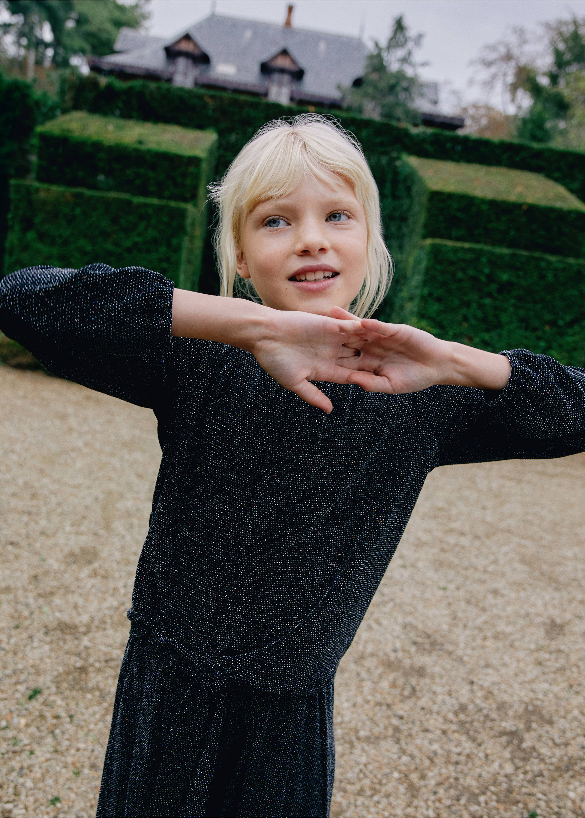 Shiny long-sleeved t-shirt - Details of the article 5, Black. Ref: 57039093-00.