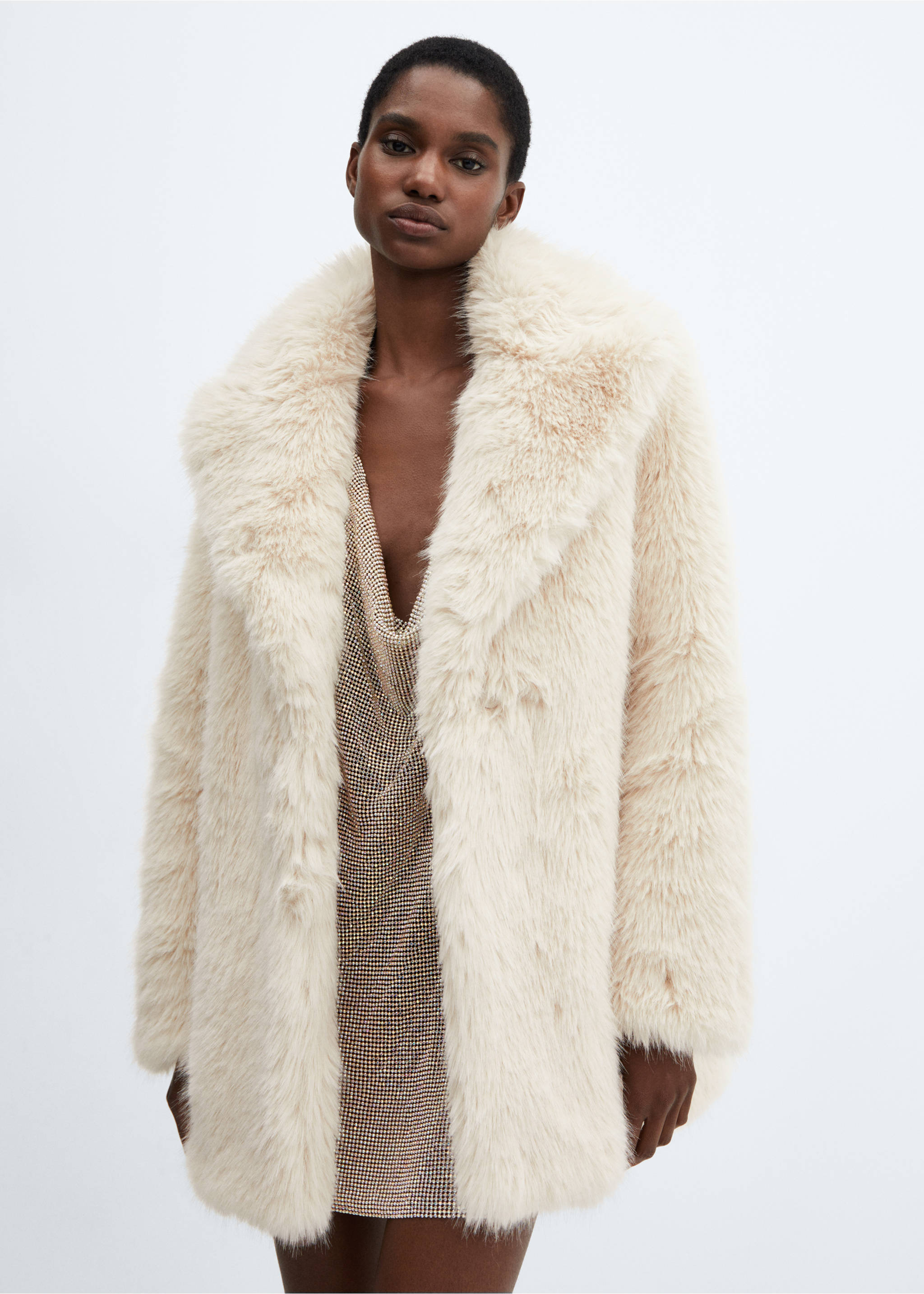 Coat with fur-effect lapels - Medium plane, Ecru. Ref: 57039096-00.