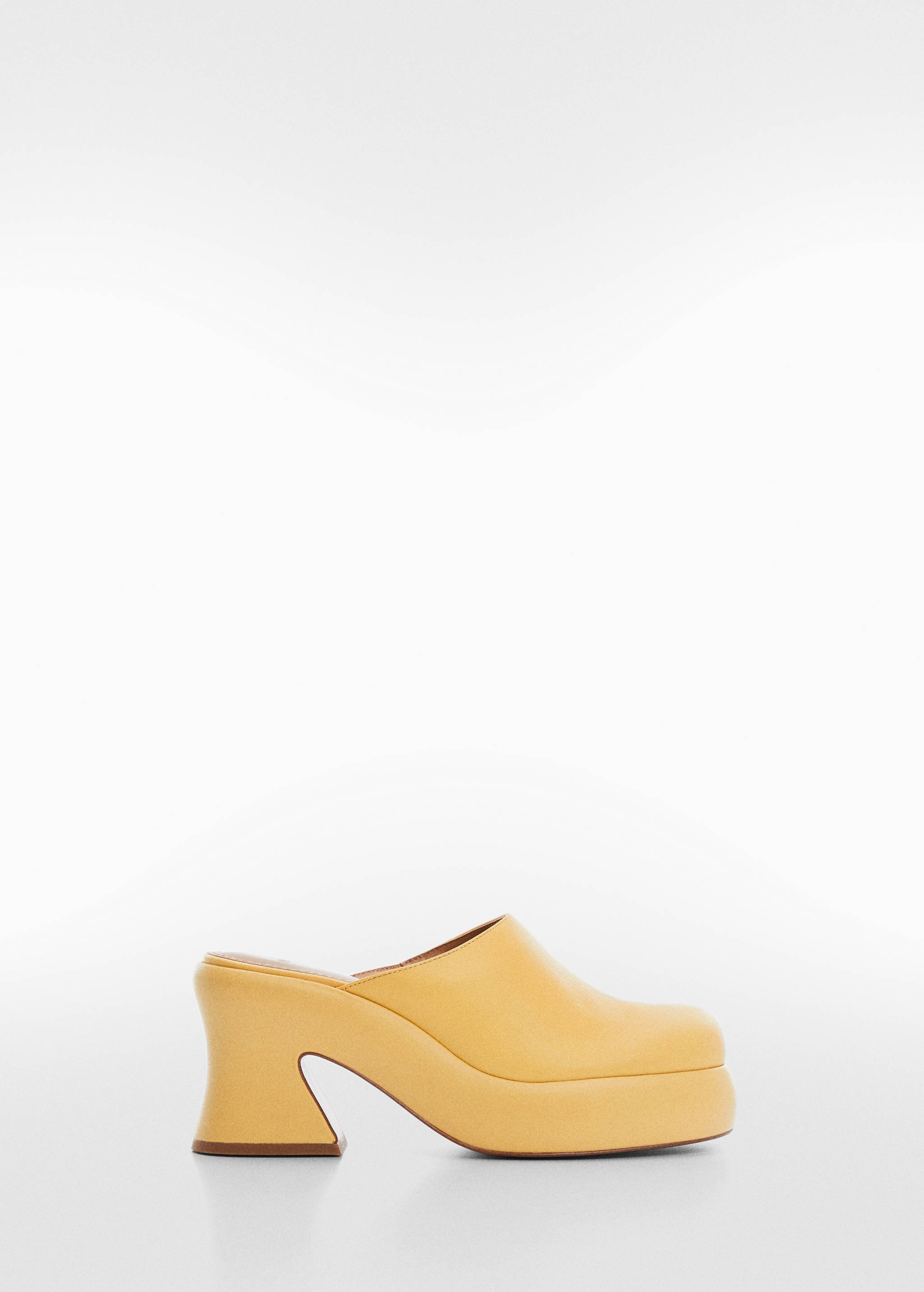 Block-heel leather clogs - Article without model