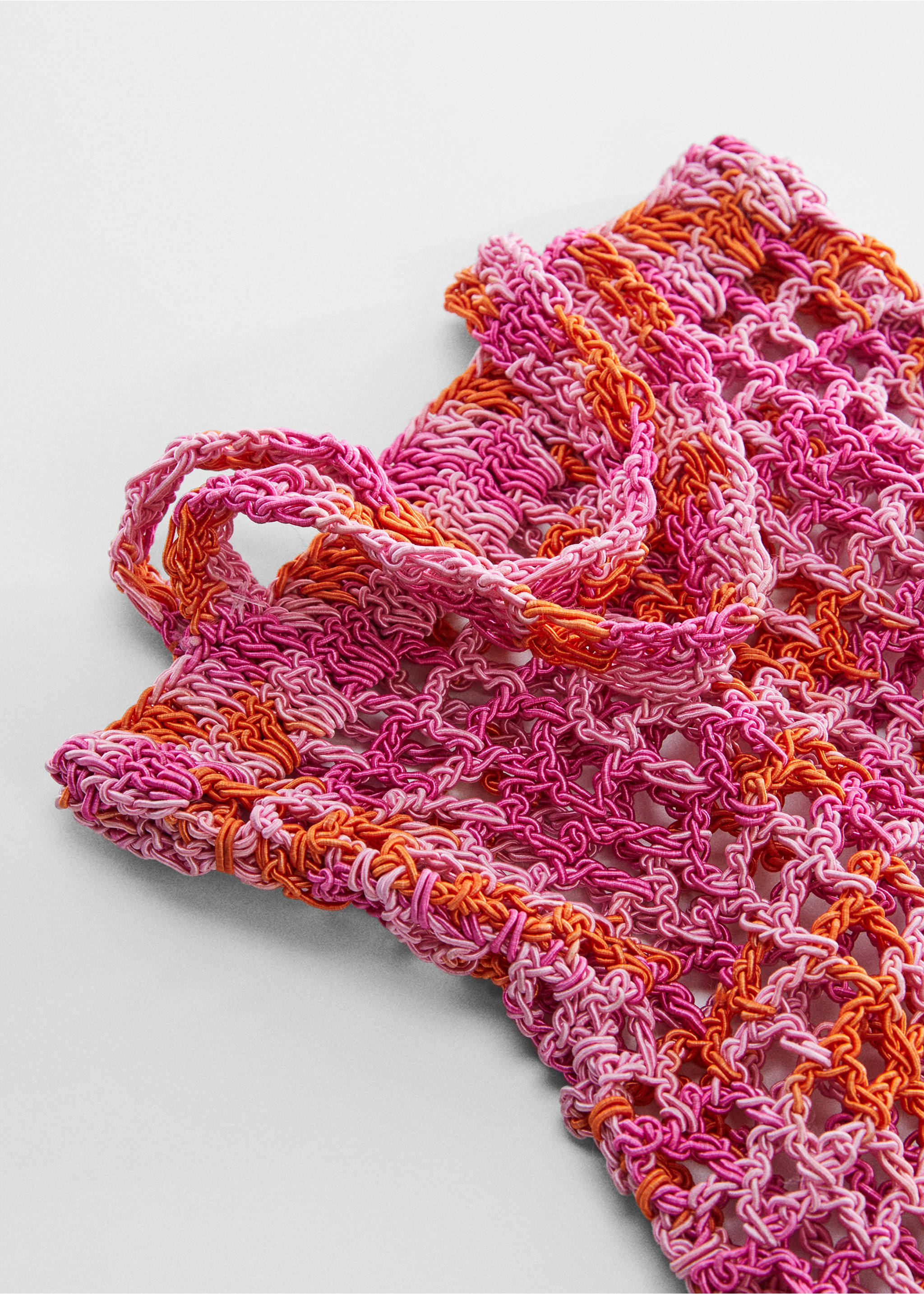 Braided net bag - Details of the article 1, Fuchsia. Ref: 57040074-00.