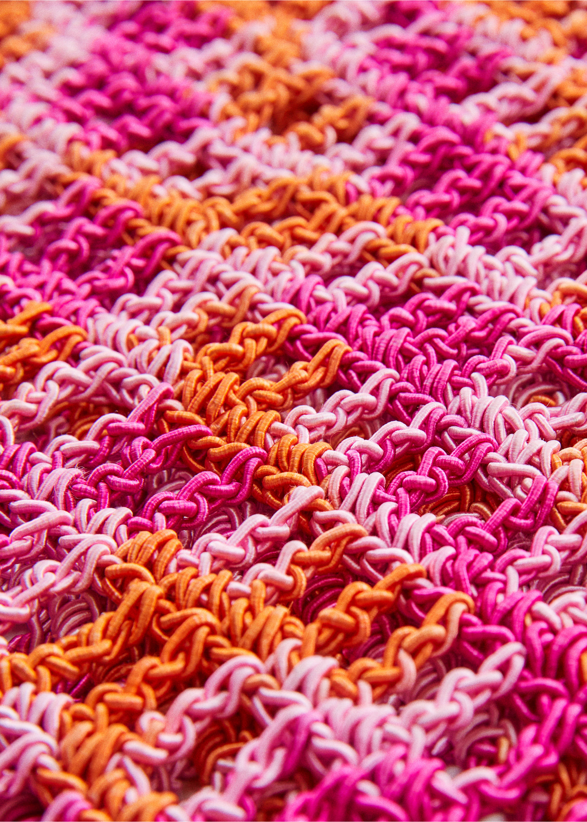 Braided net bag - Details of the article 2, Fuchsia. Ref: 57040075-00.
