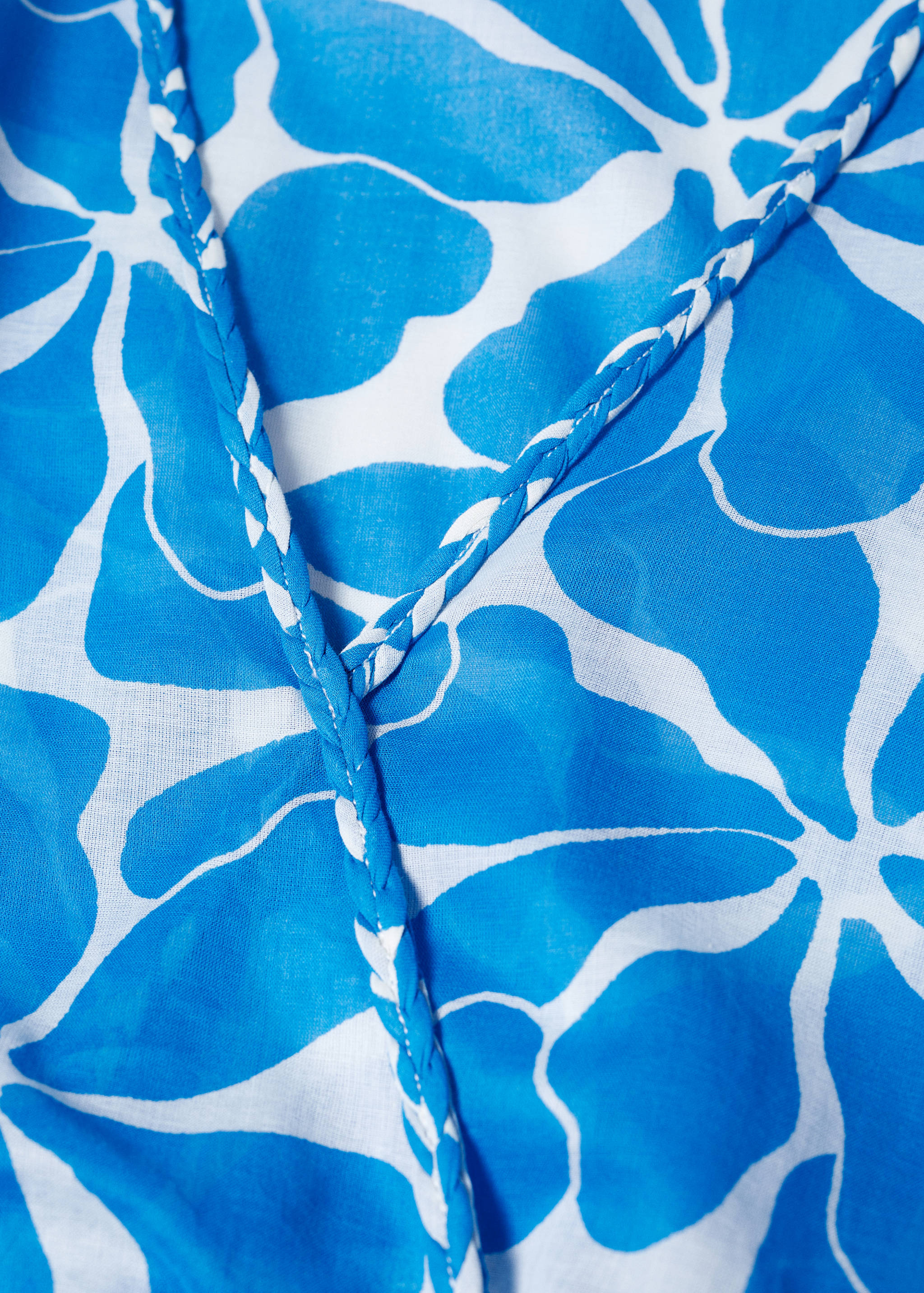 Double-breasted blouse with bow - Details of the article 8