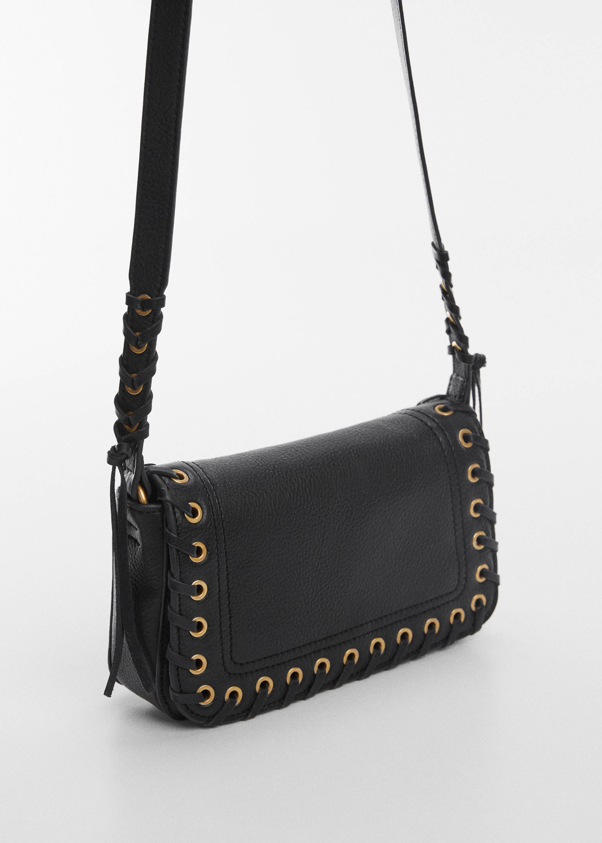 Sac clouté cuir - Plan moyen