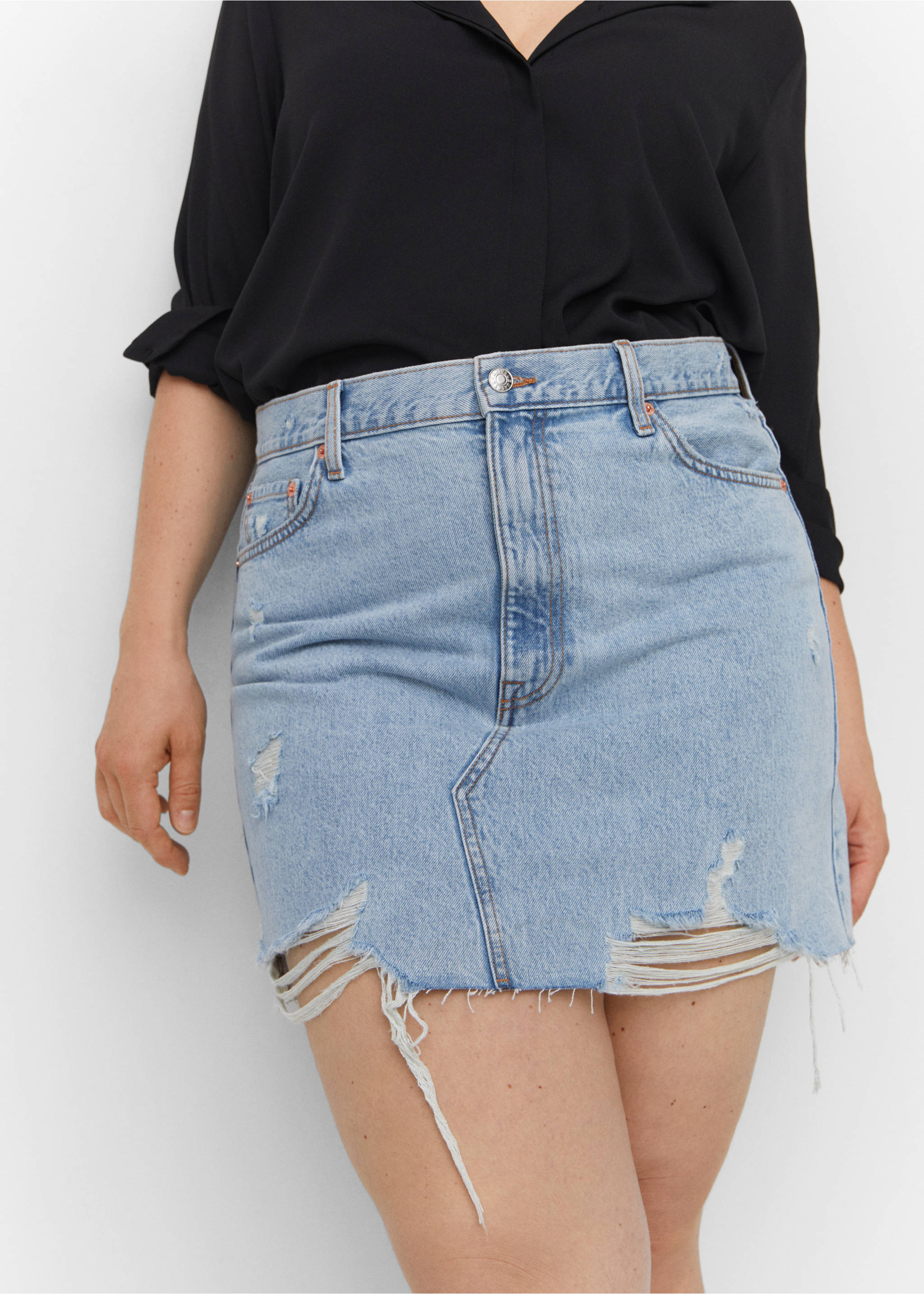 Denim mini-skirt - Details of the article 4, Light Blue. Ref: 57040292-00.