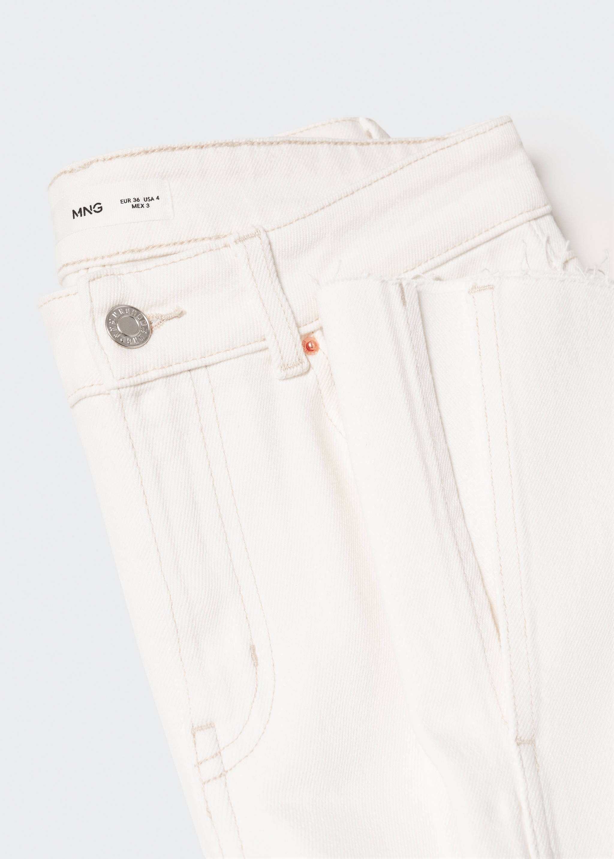 Jean droit taille normale ouvertures - Détail de l'article 8