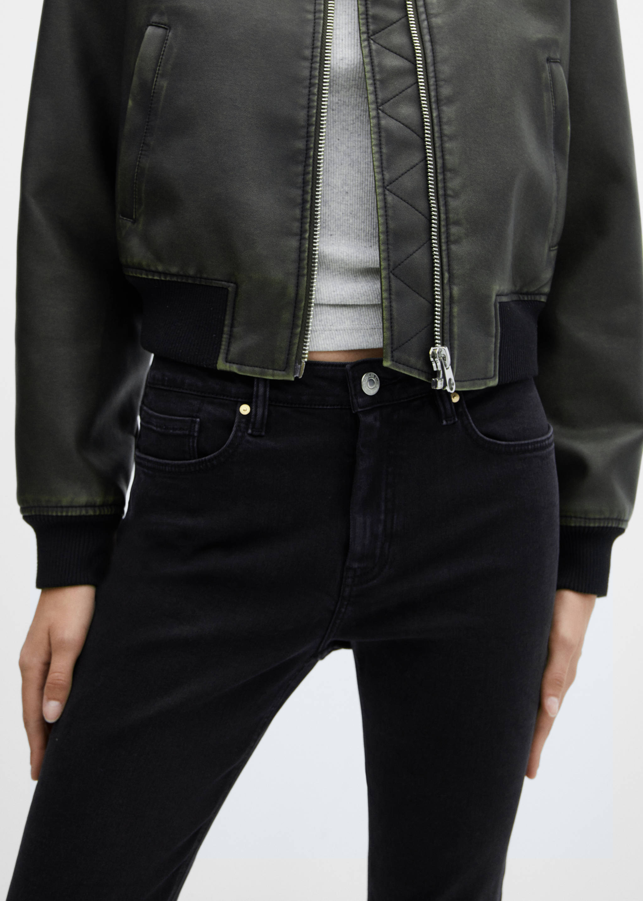 Skinny-Jeans in Cropped-Länge - Detail des Artikels 3